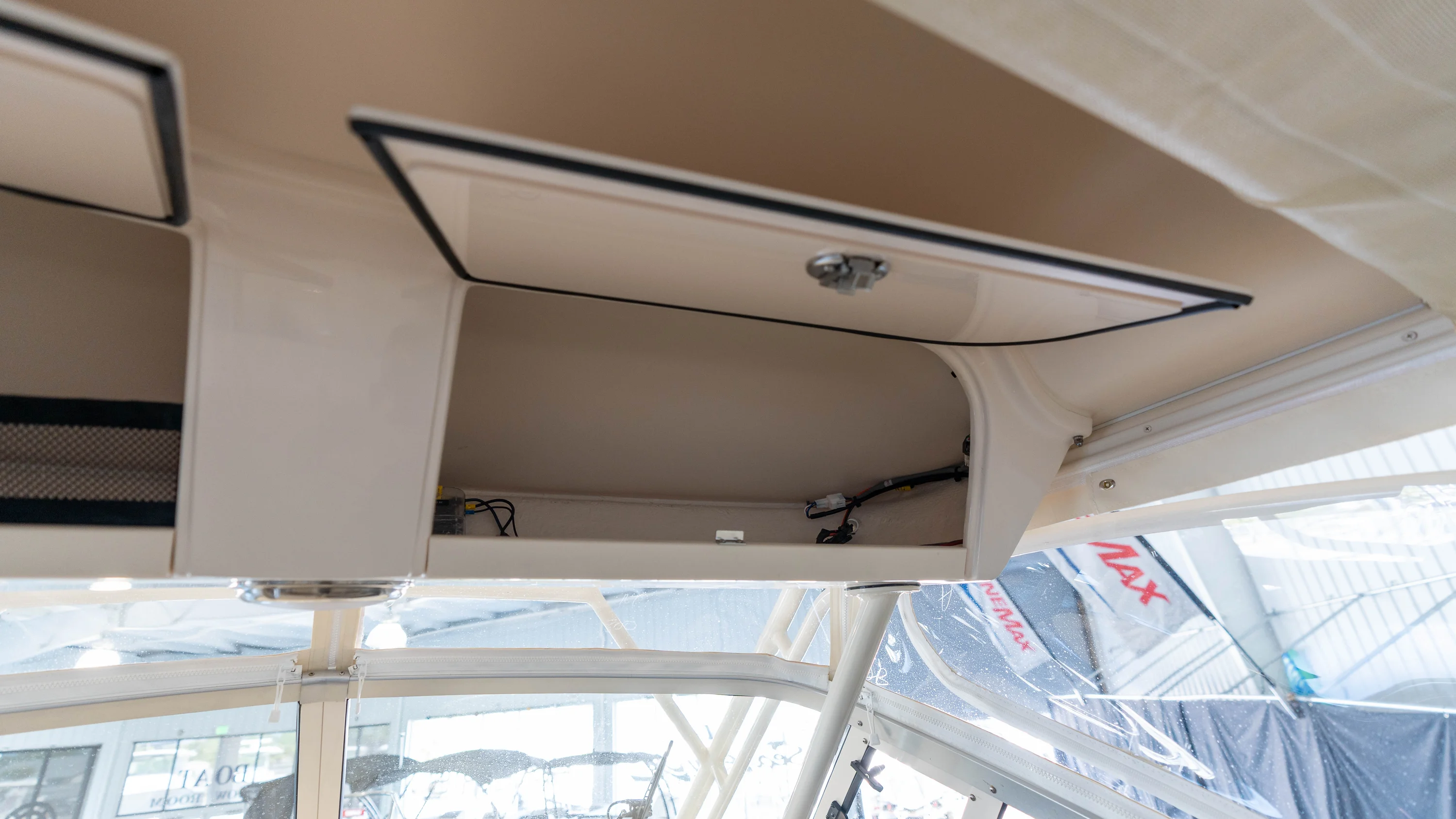 2026 Grady-White Marlin 300 Image Thumbnail #17