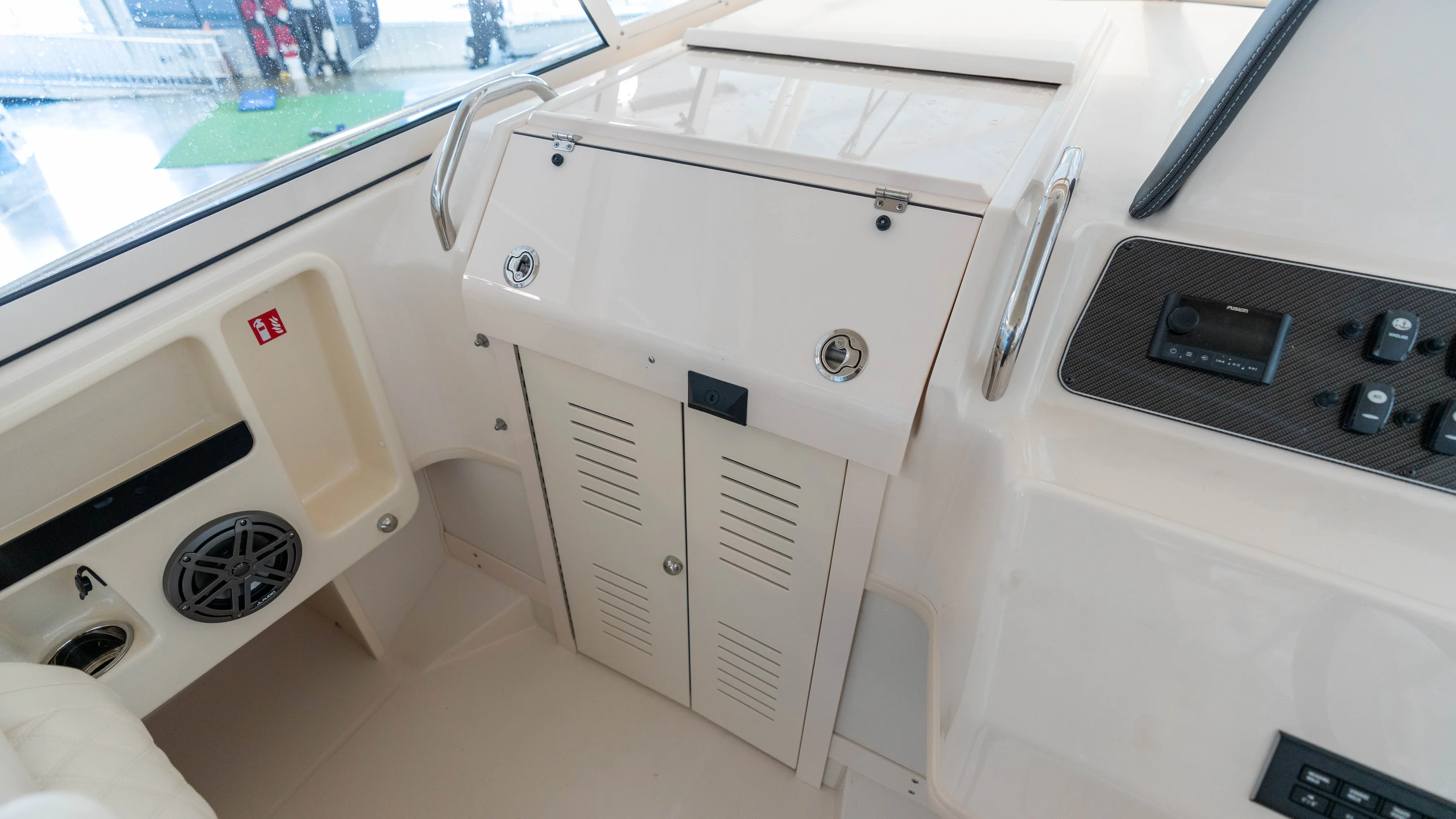 2026 Grady-White Marlin 300 Image Thumbnail #29