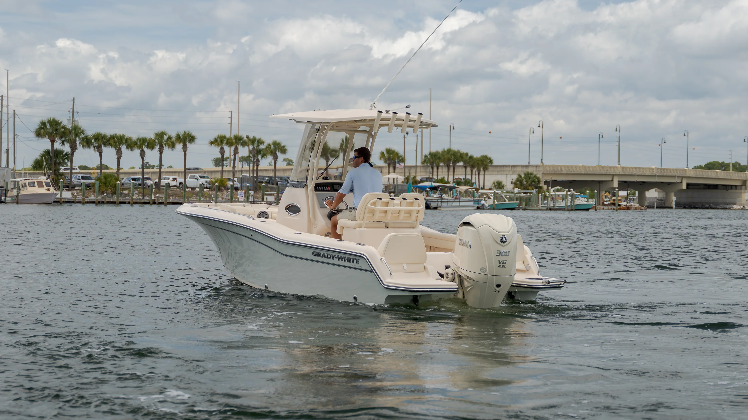 2026 Grady-White Fisherman 216 Image Thumbnail #1