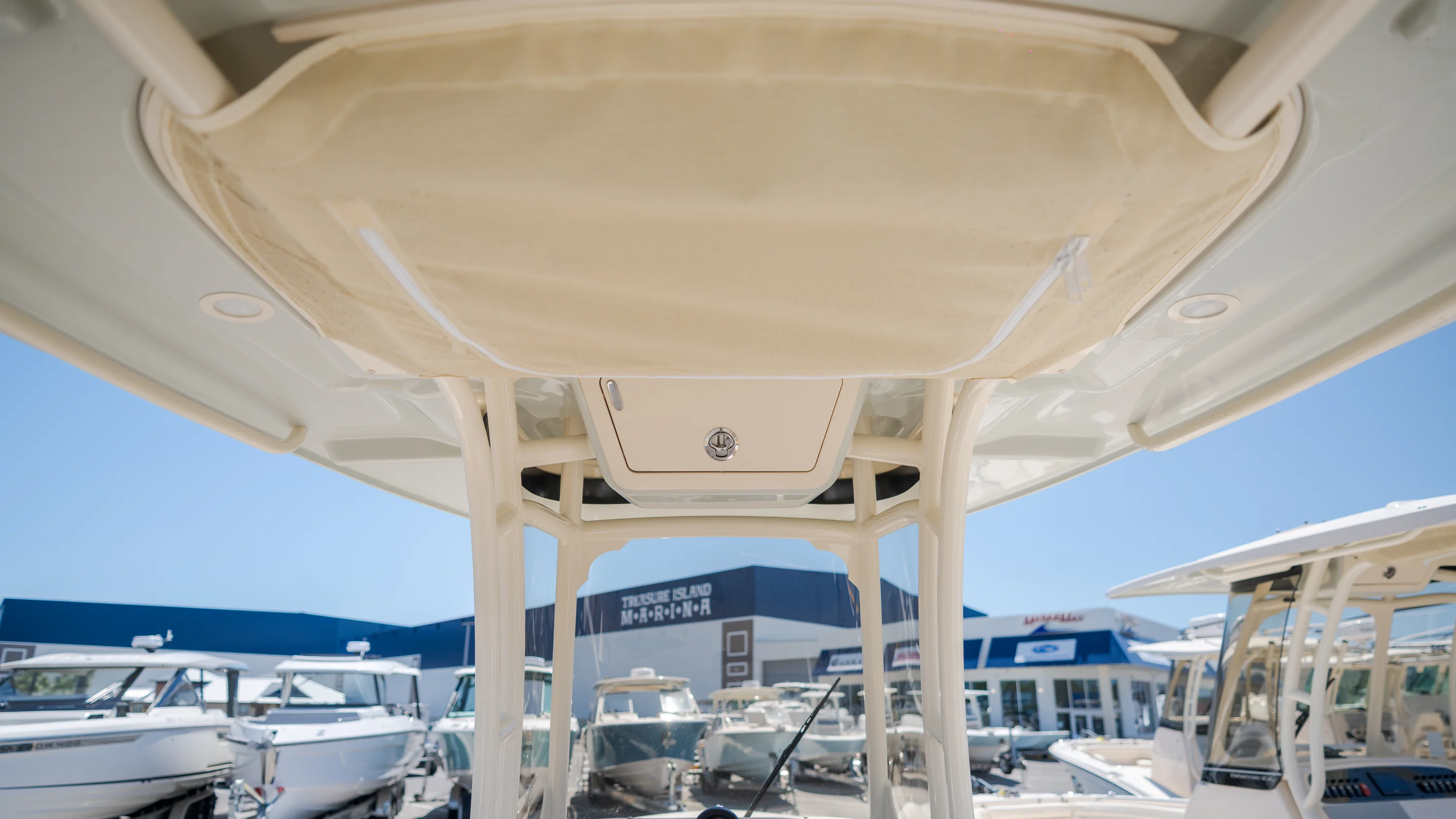 2026 Grady-White Fisherman 216 Image Thumbnail #18