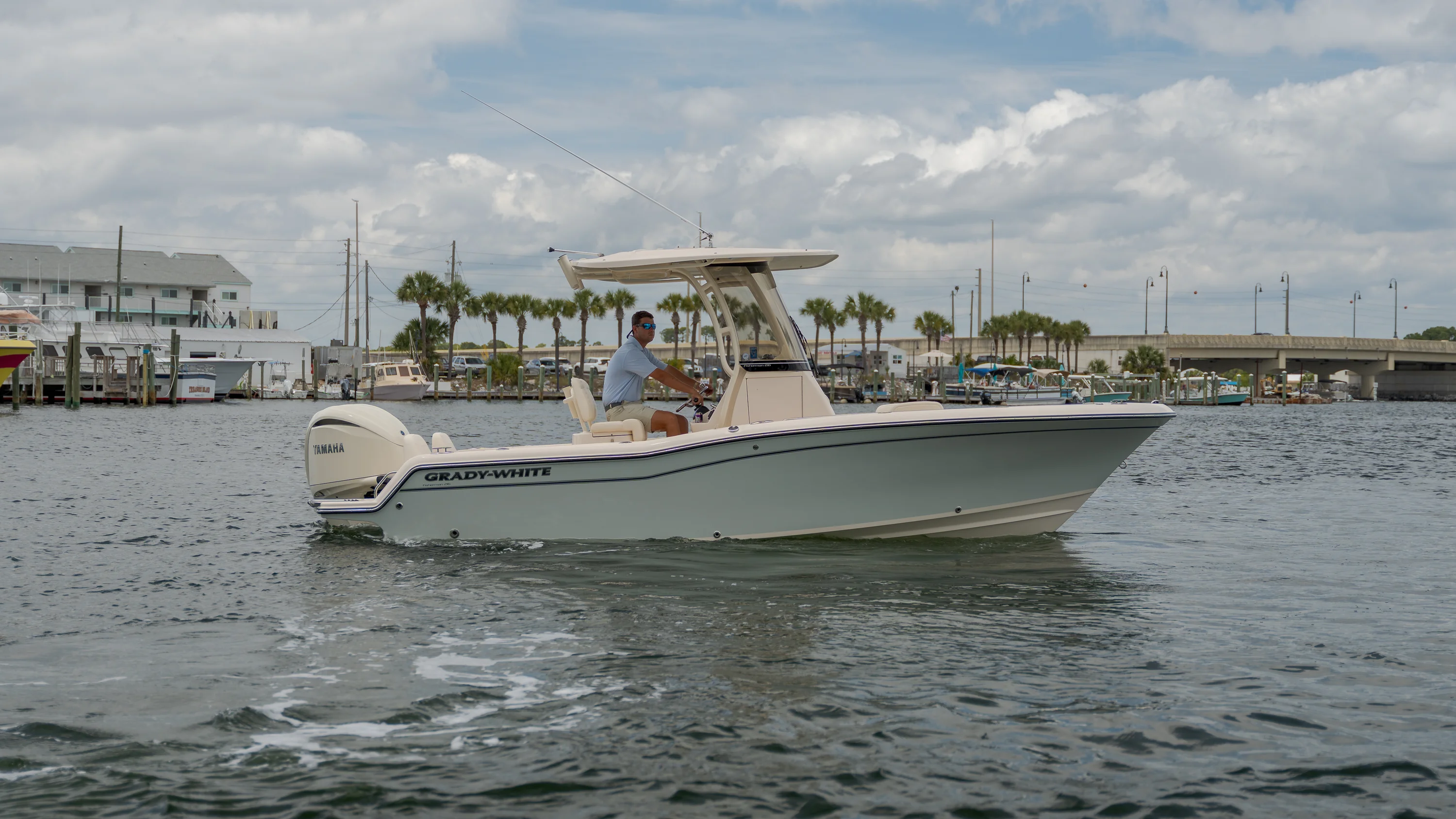 2026 Grady-White Fisherman 216 Image Thumbnail #4