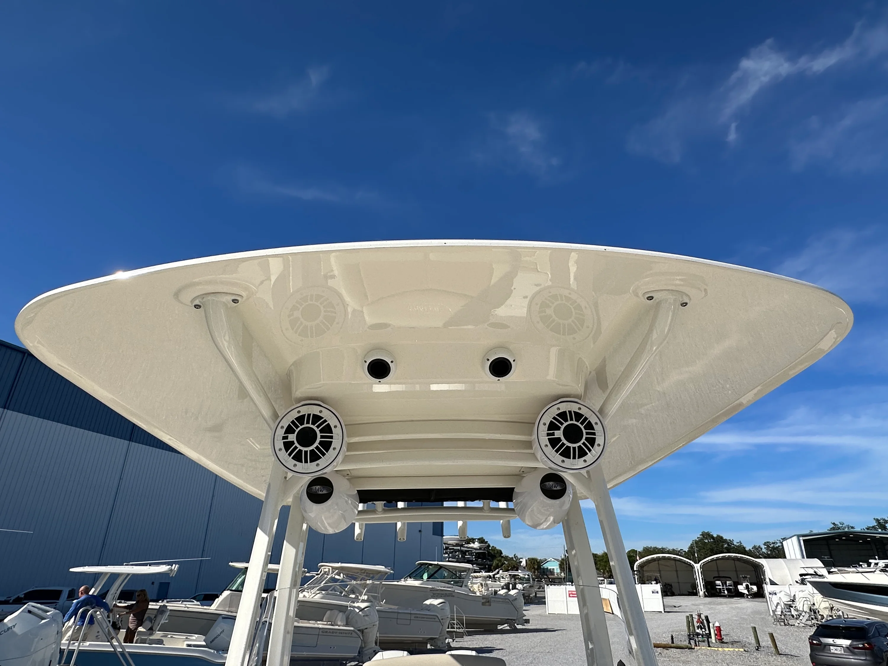 2022 Boston Whaler 270 DAUNTLESS Image Thumbnail #25