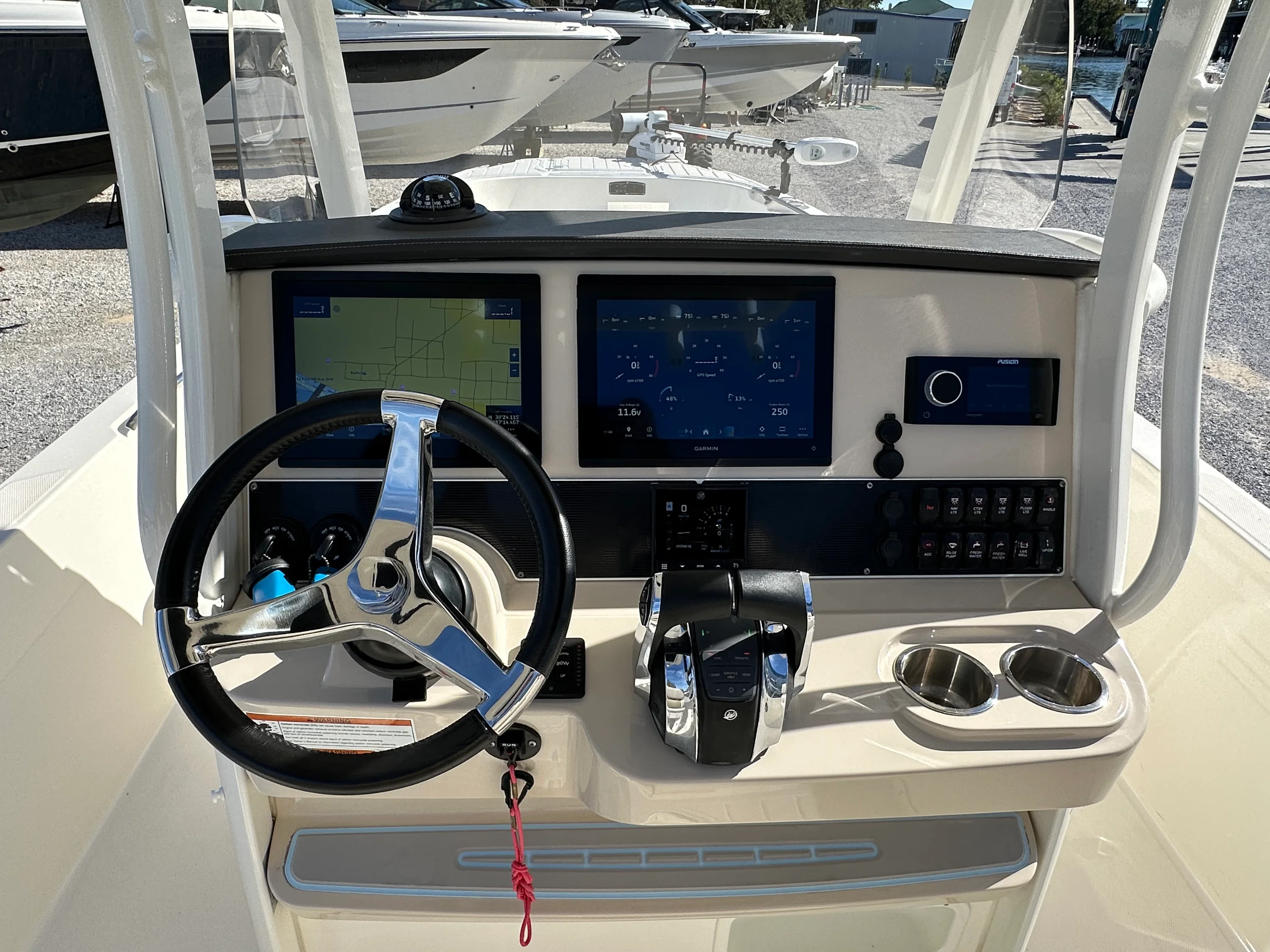 2022 Boston Whaler 270 DAUNTLESS Image Thumbnail #15