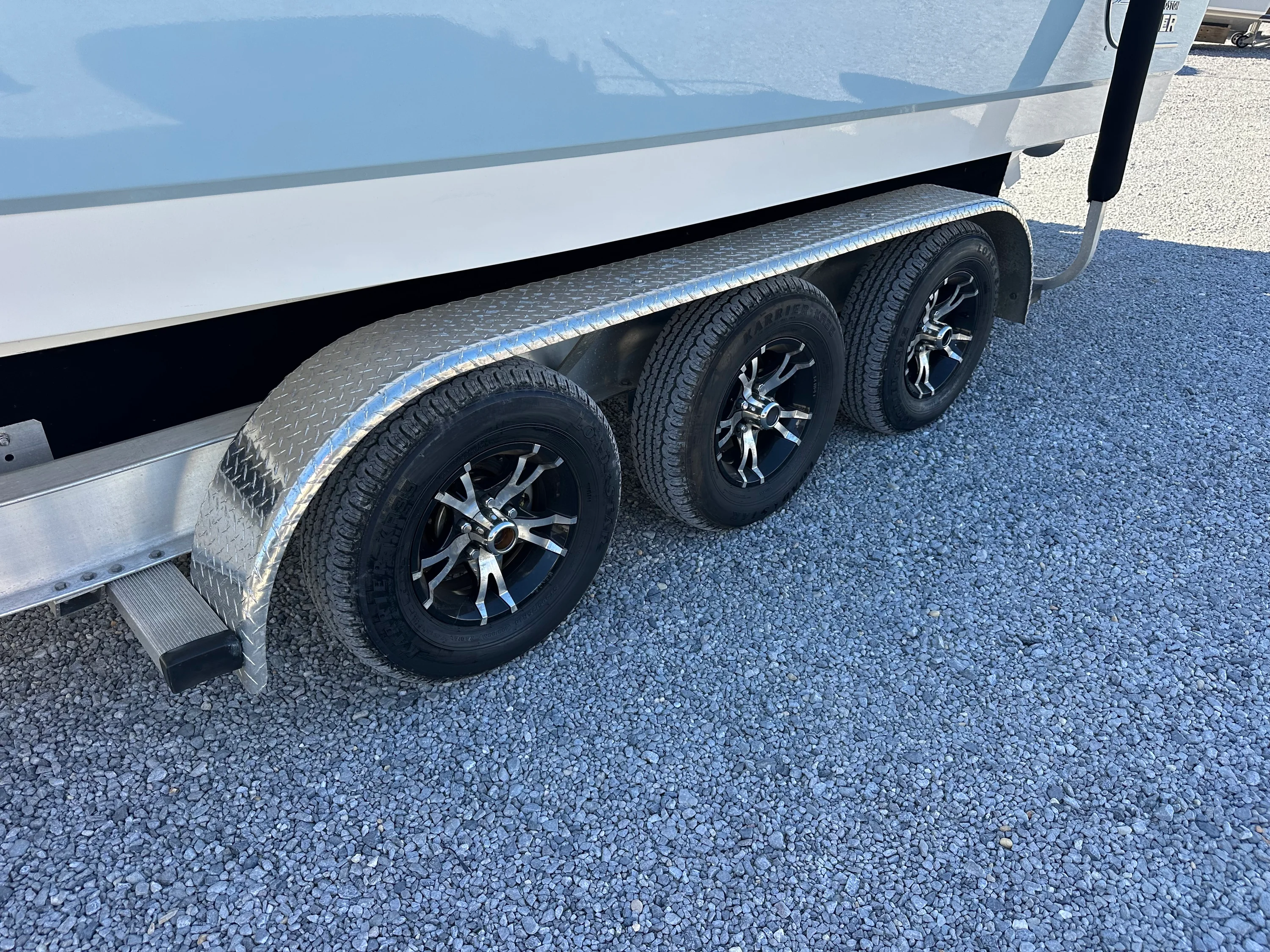 2022 Boston Whaler 270 DAUNTLESS Image Thumbnail #42