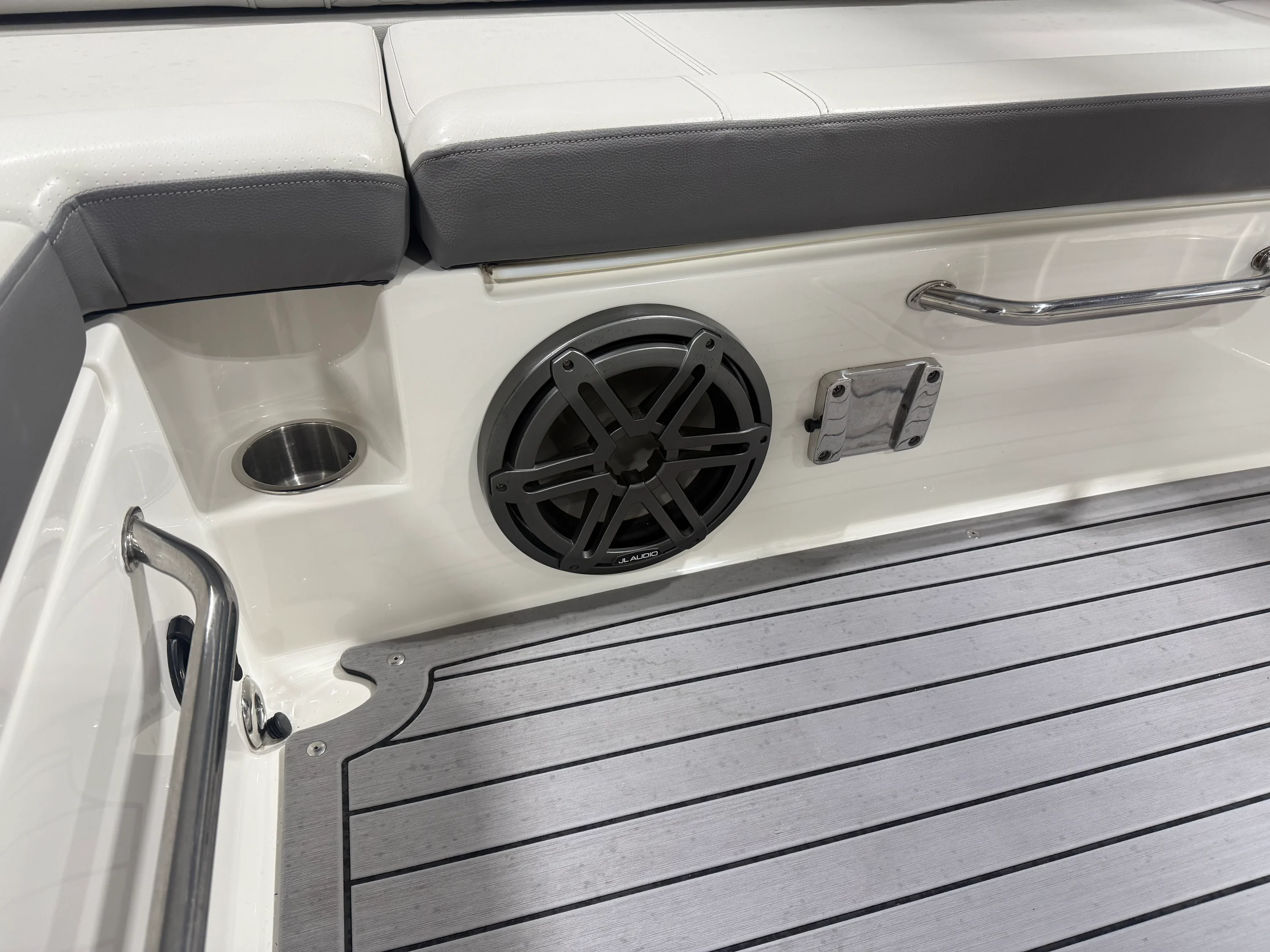 2020 Sea Ray 270 SDX Image Thumbnail #26