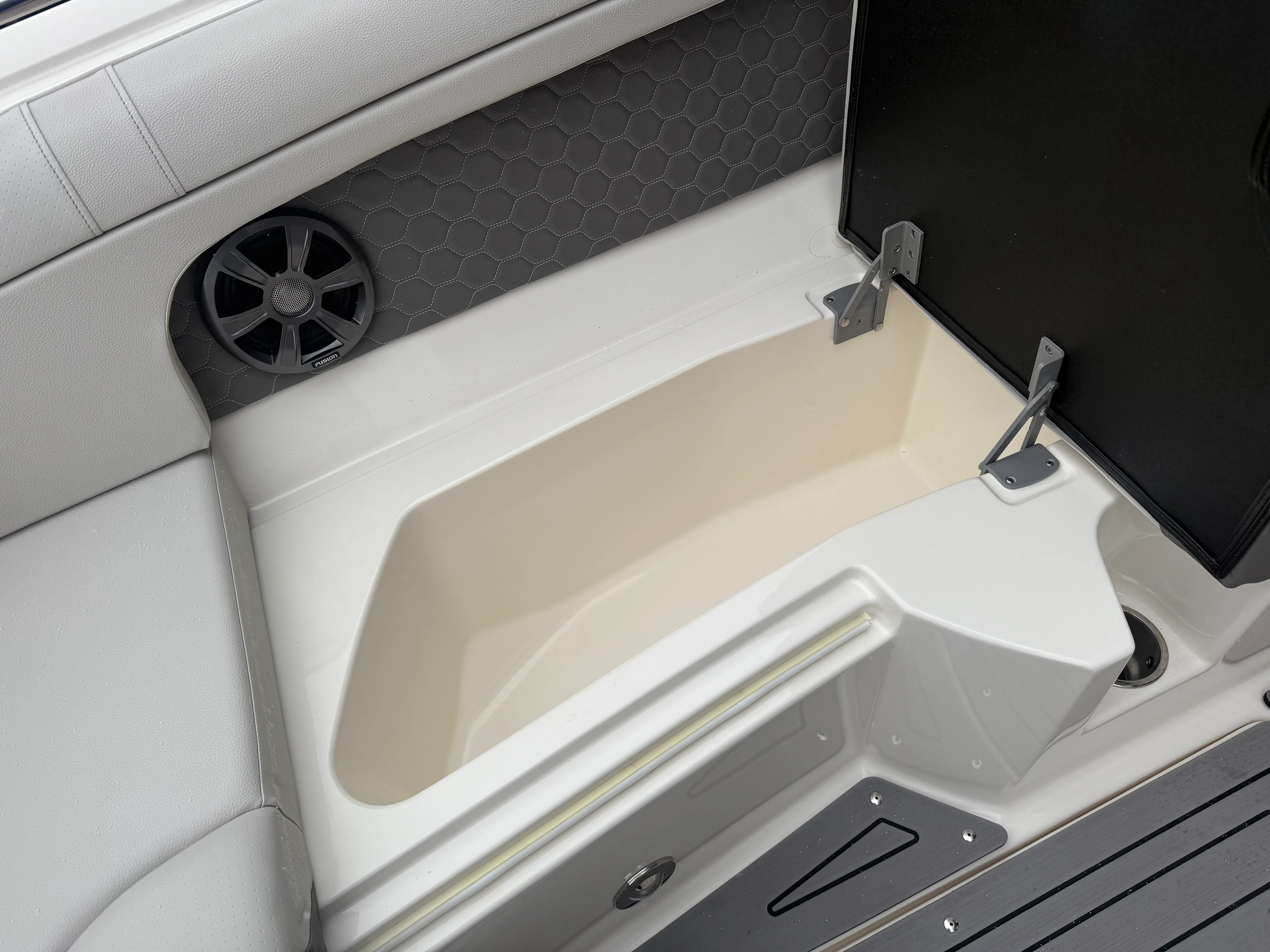 2020 Sea Ray 270 SUNDECK Image Thumbnail #54