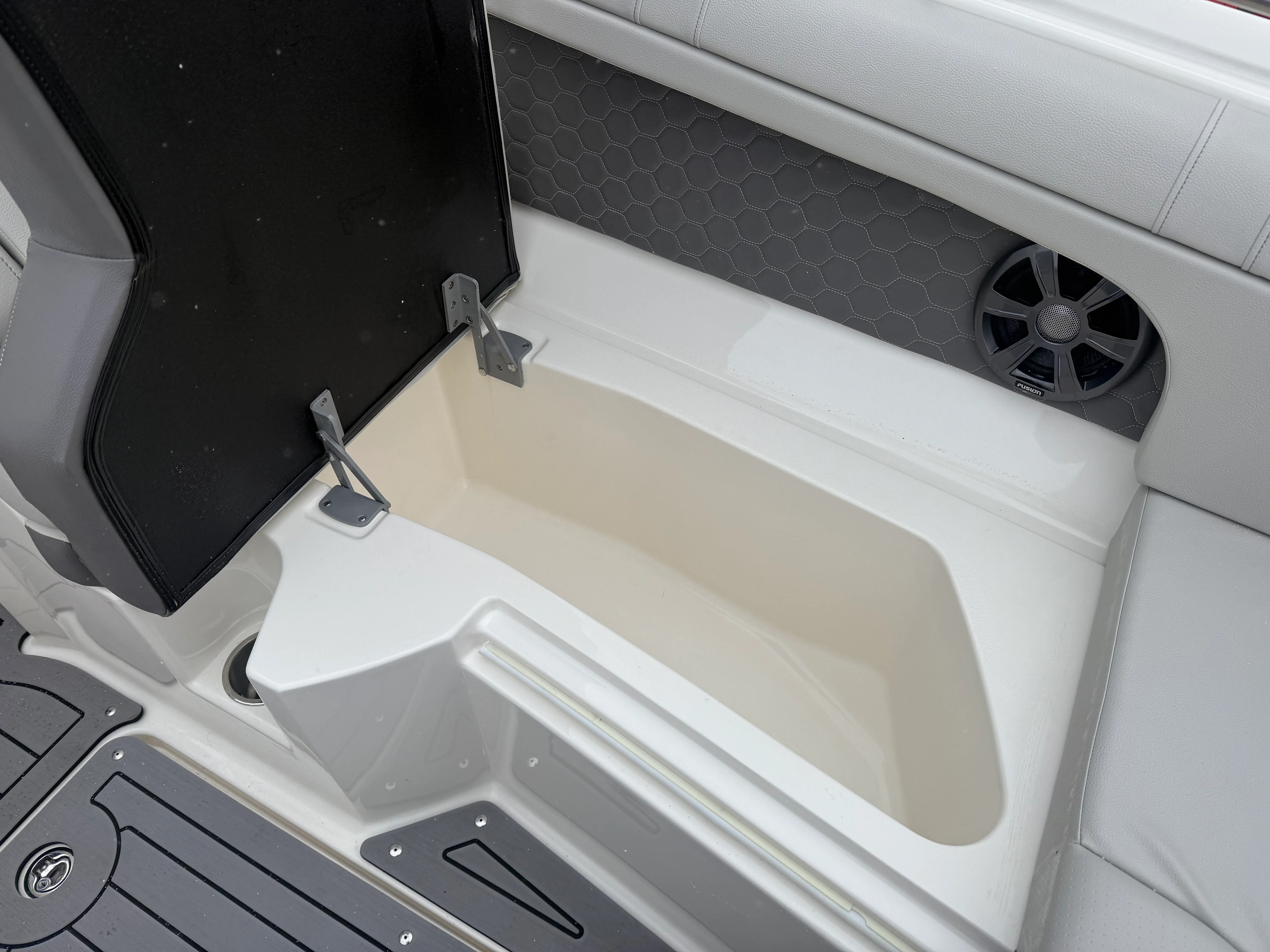 2020 Sea Ray 270 SUNDECK Image Thumbnail #53