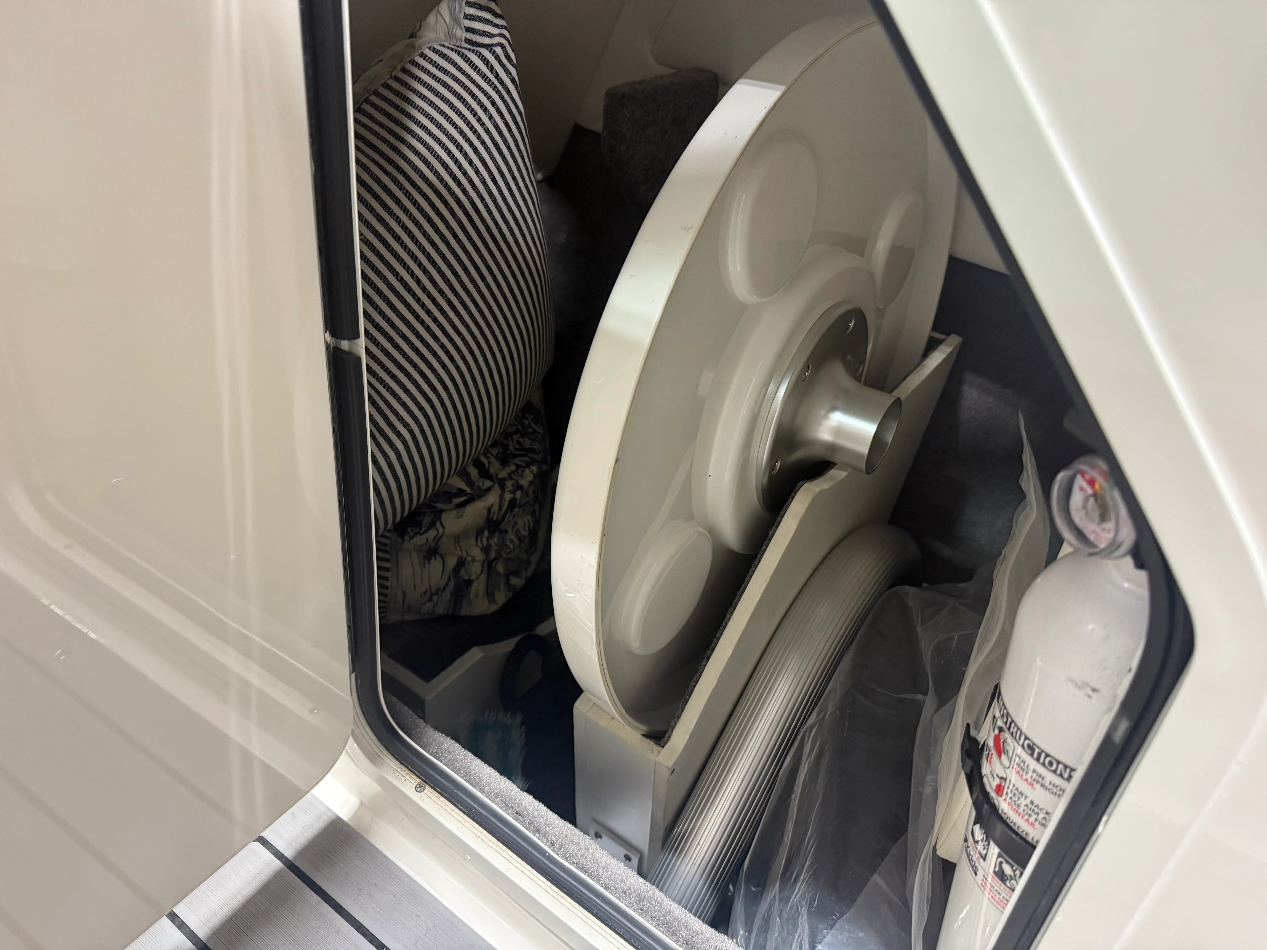 2020 Sea Ray 270 SUNDECK Image Thumbnail #49