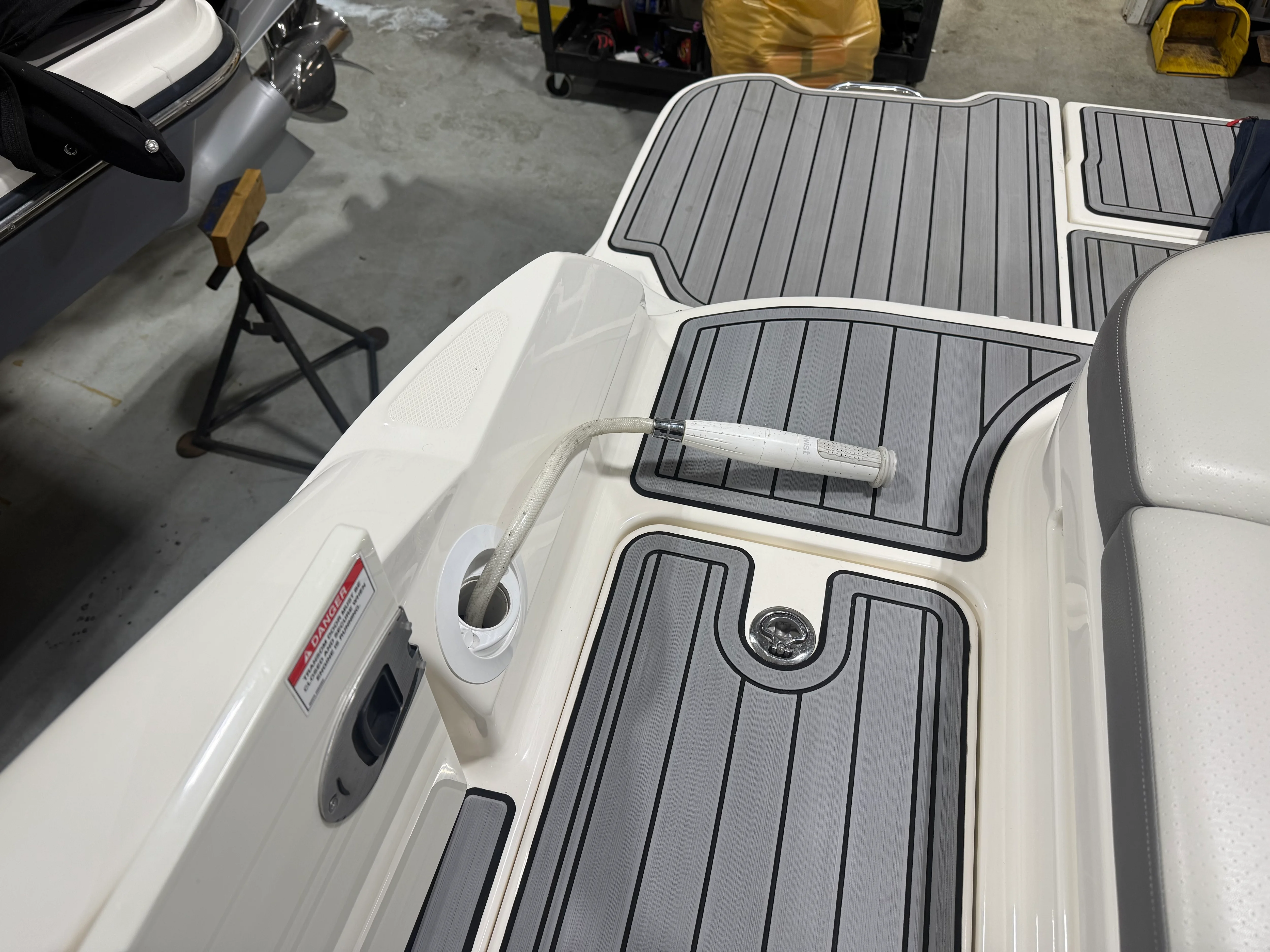2020 Sea Ray 270 SUNDECK Image Thumbnail #16