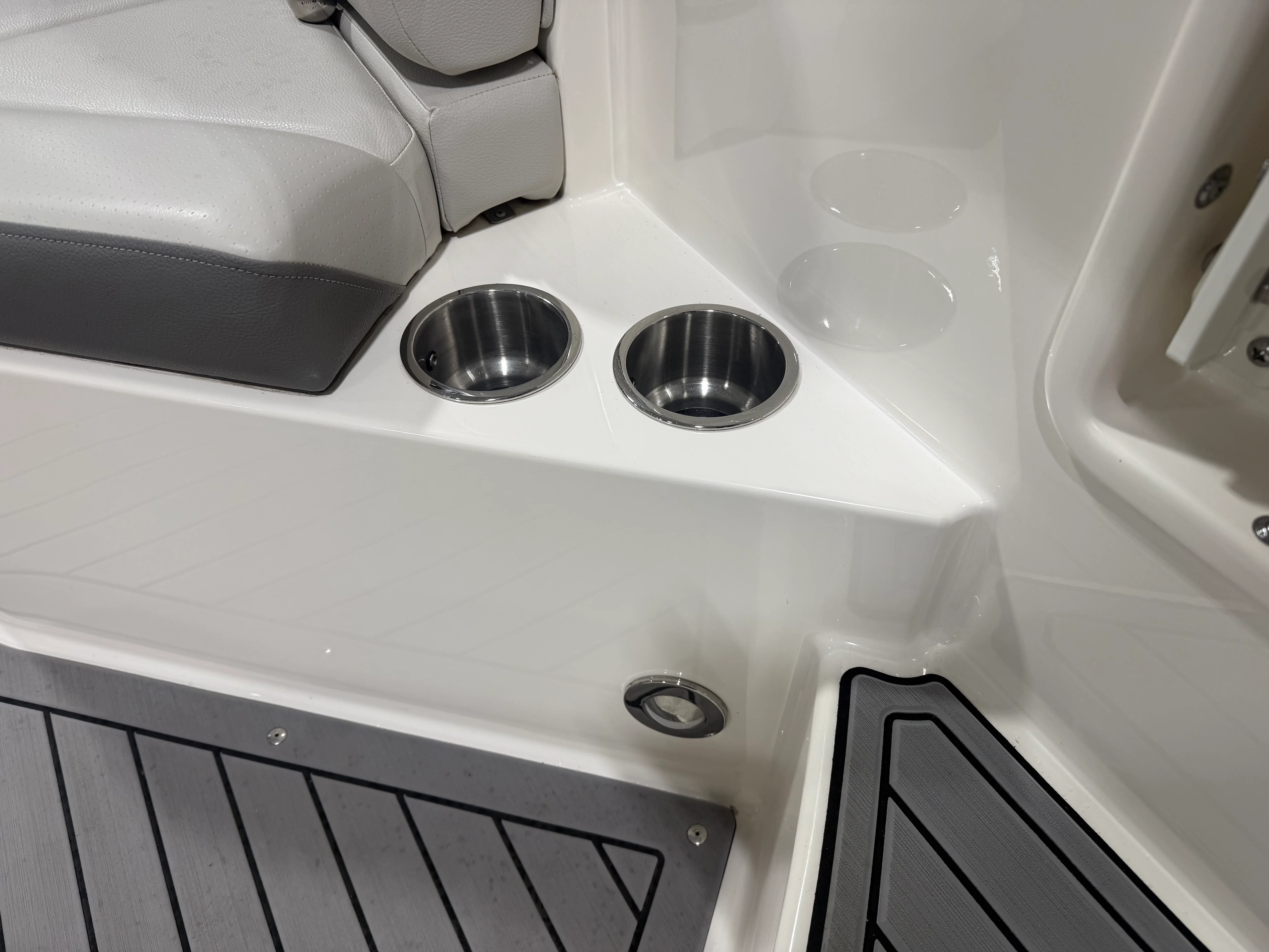 2020 Sea Ray 270 SUNDECK Image Thumbnail #19