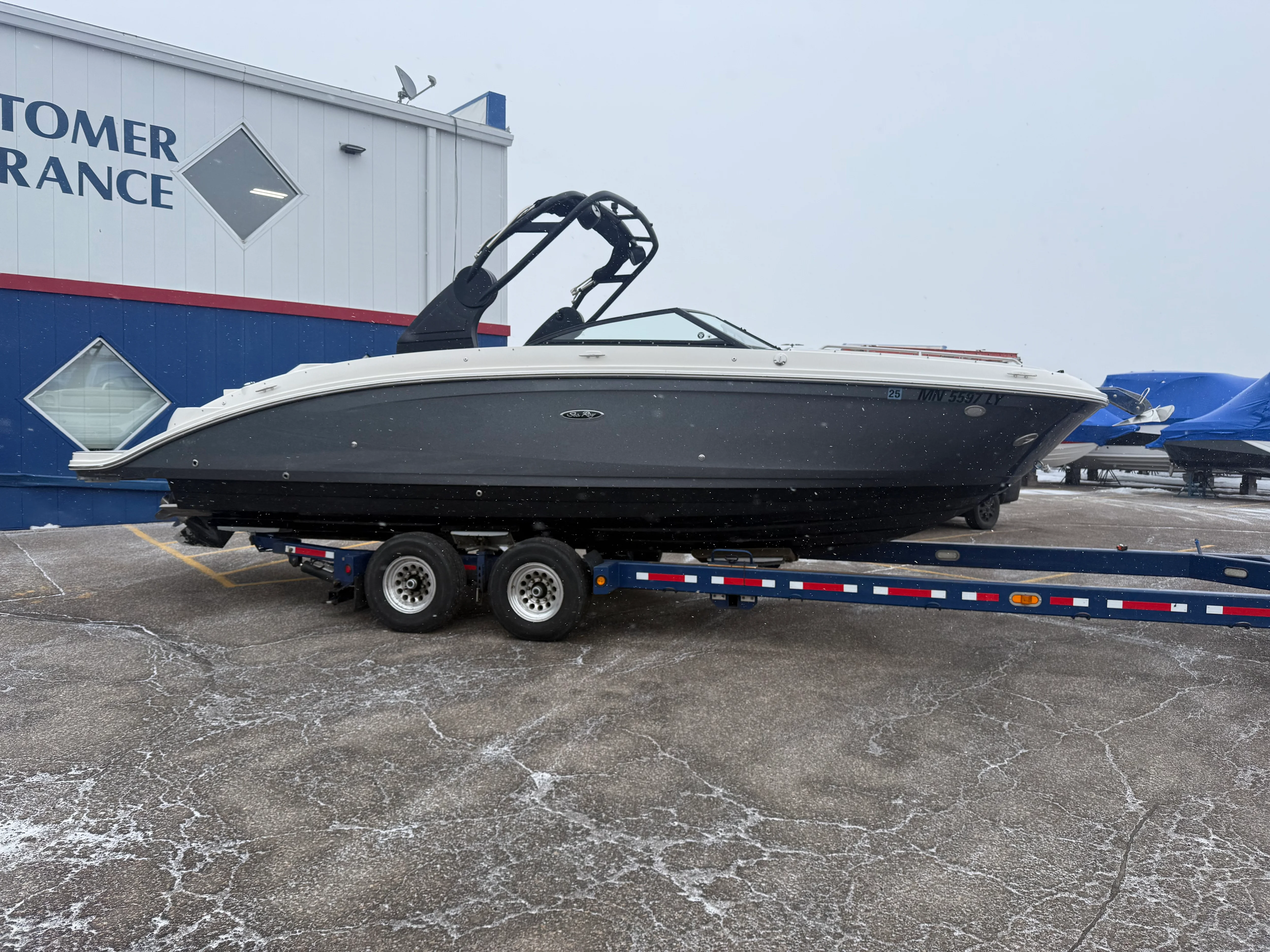 2020 Sea Ray 270 SUNDECK Image Thumbnail #0