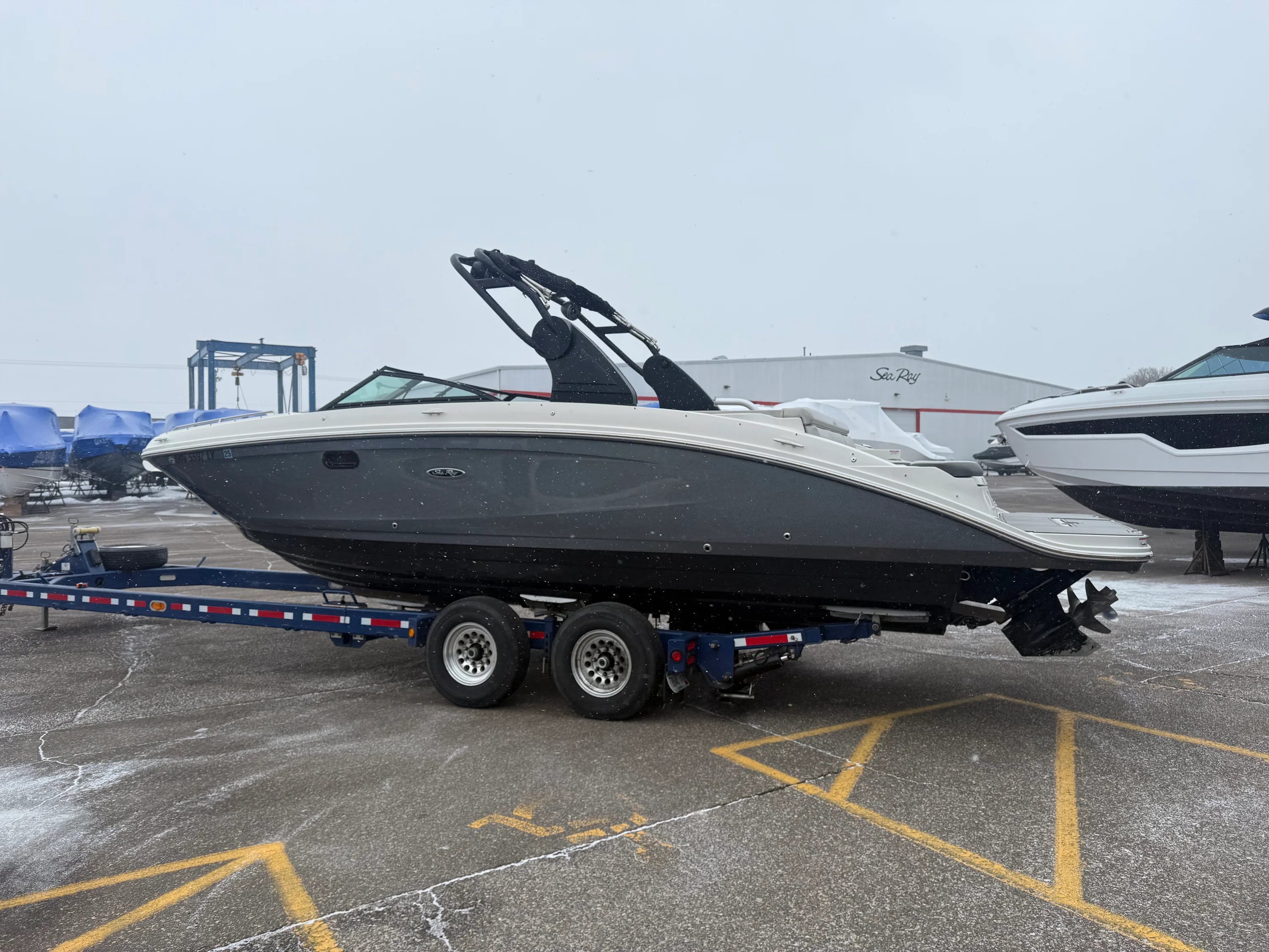 2020 Sea Ray 270 SDX Image Thumbnail #4