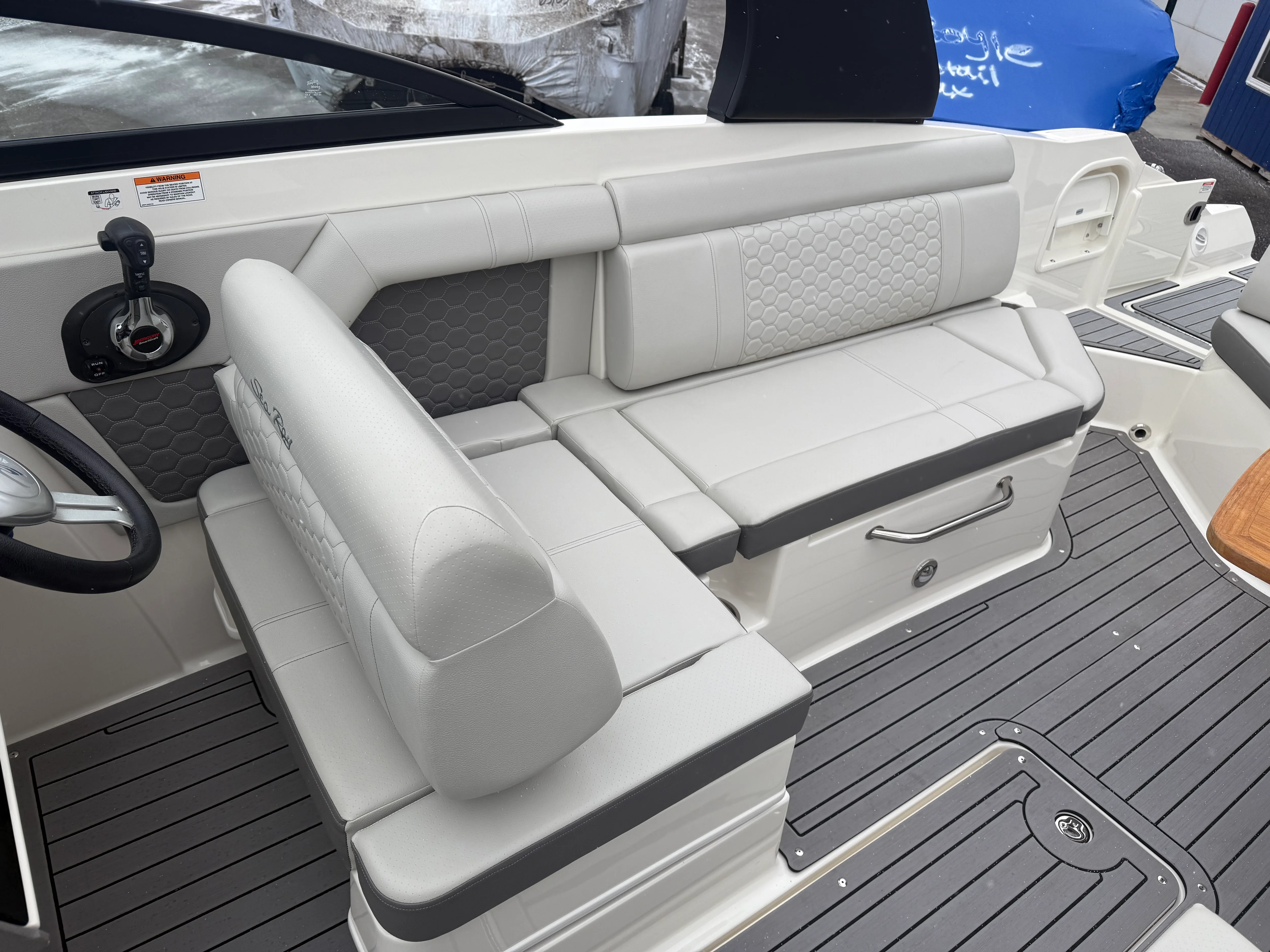2020 Sea Ray 270 SUNDECK Image Thumbnail #28