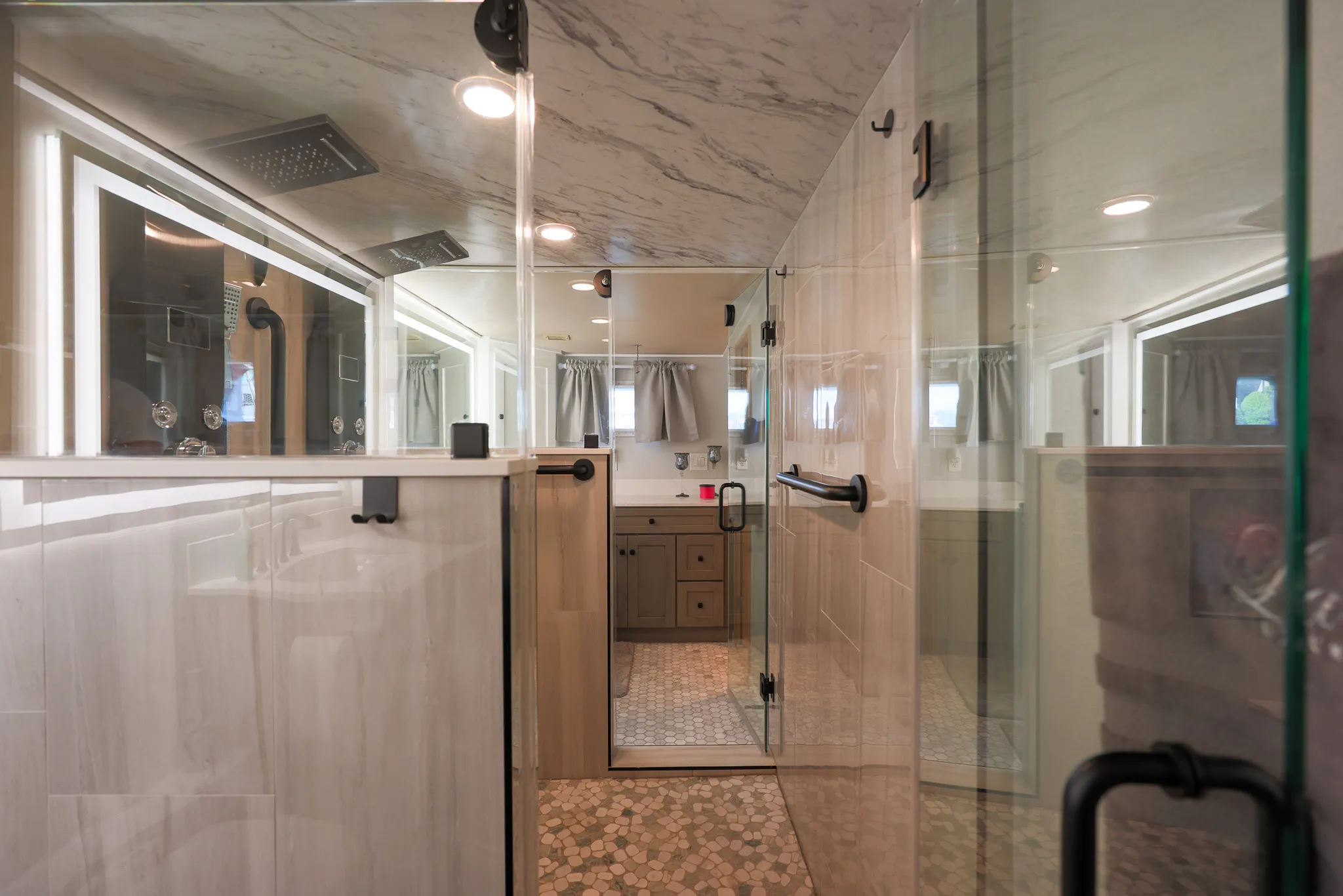 1987 Broward
                                                             104 Image Thumbnail #14