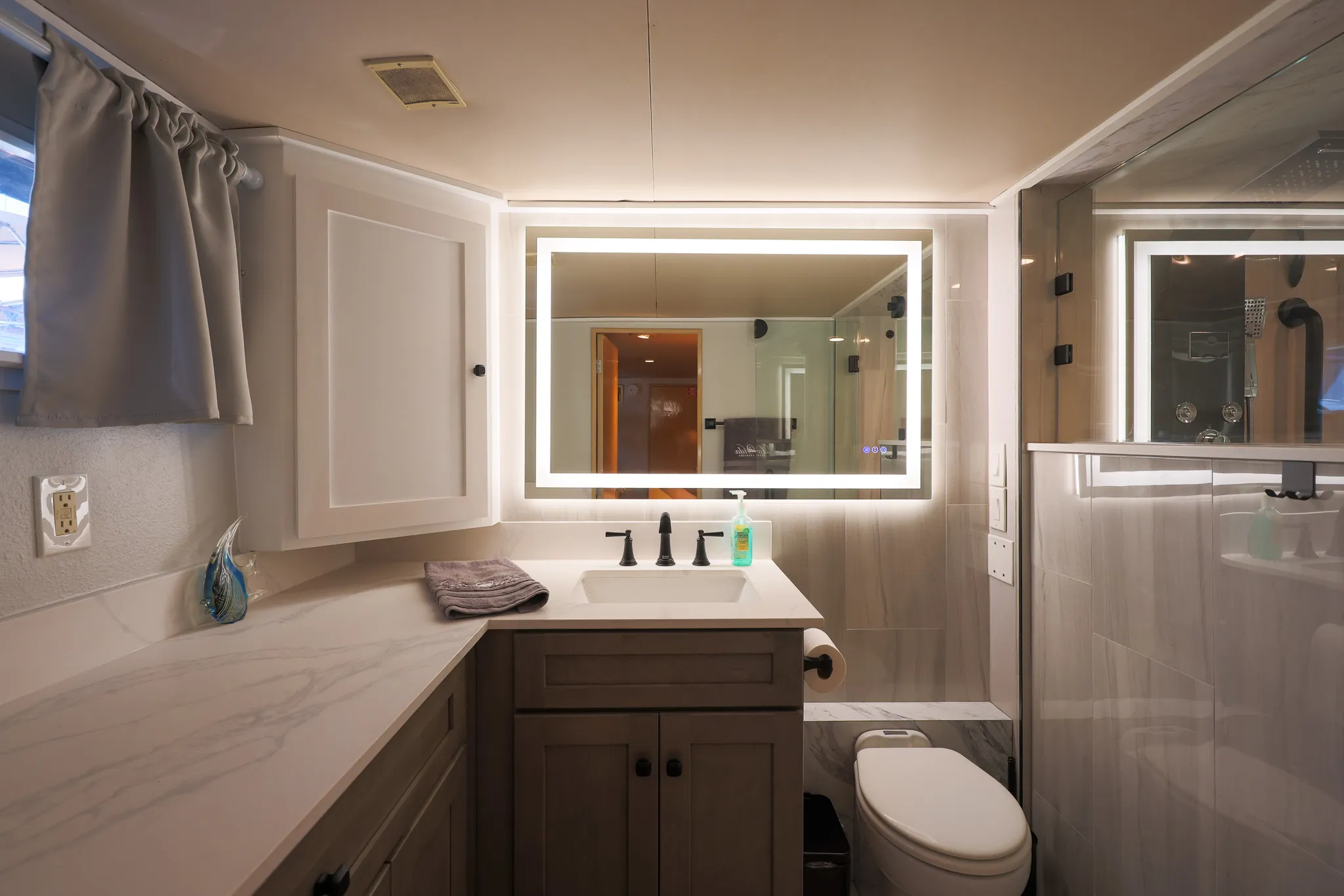 1987 Broward
                                                             104 Image Thumbnail #13