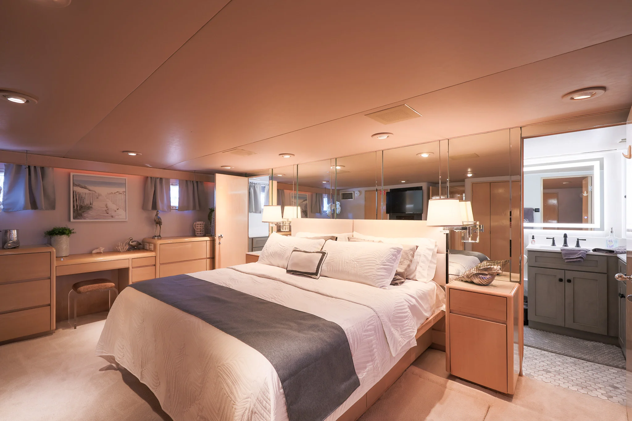 1987 Broward 104 Image Thumbnail #53