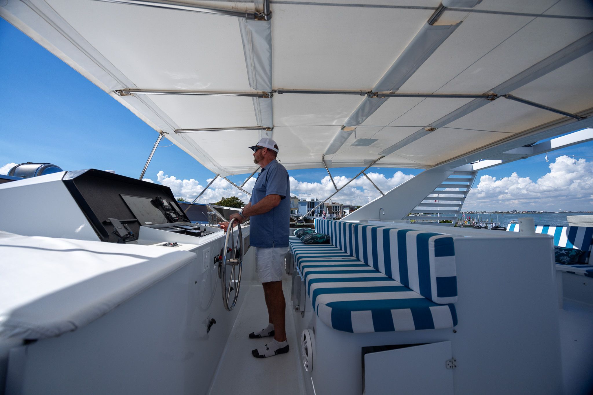 1987 Broward 104 Image Thumbnail #22