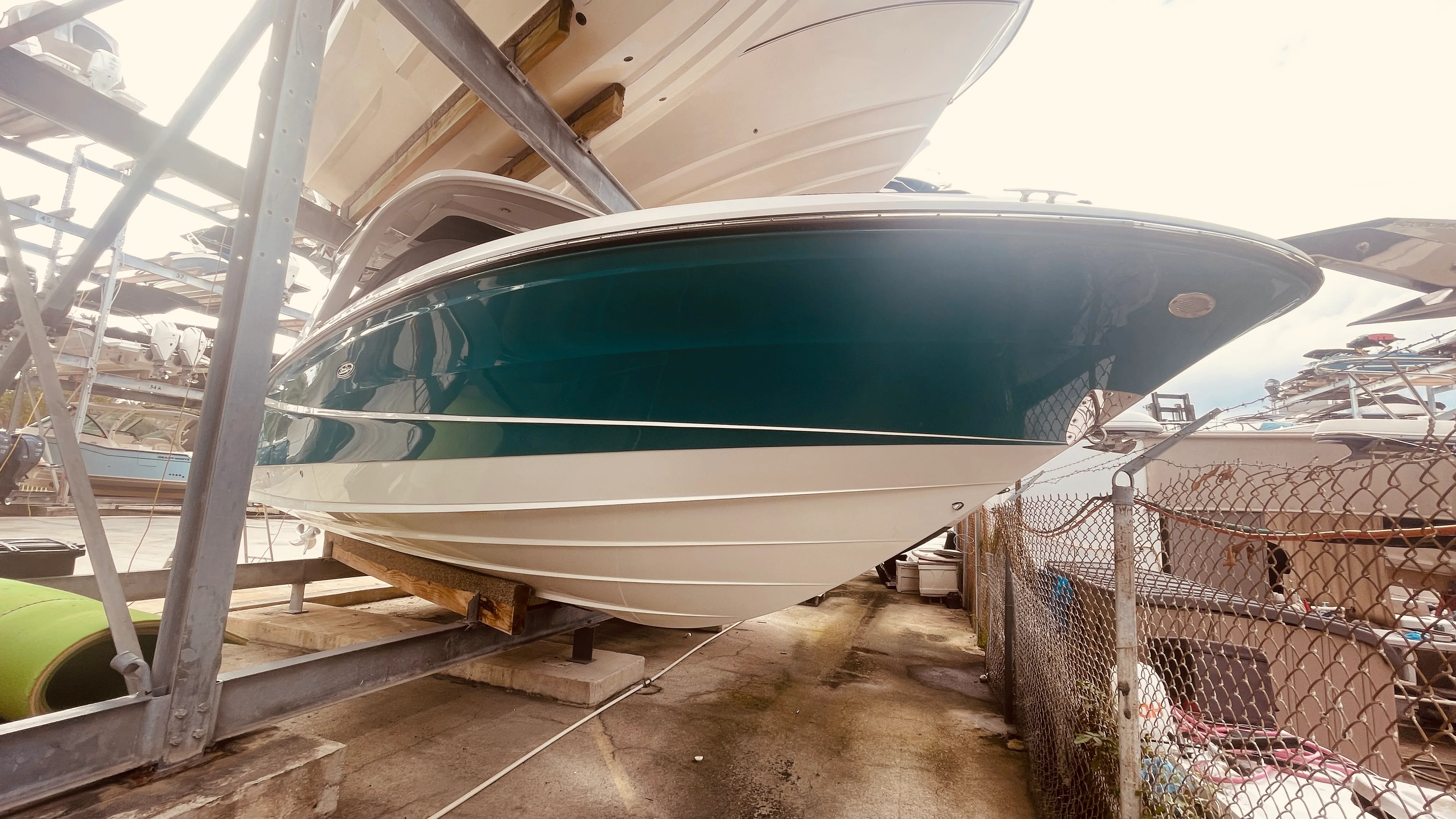 2021 Sea Ray 310 SLX OUTBOARD Image Thumbnail #3