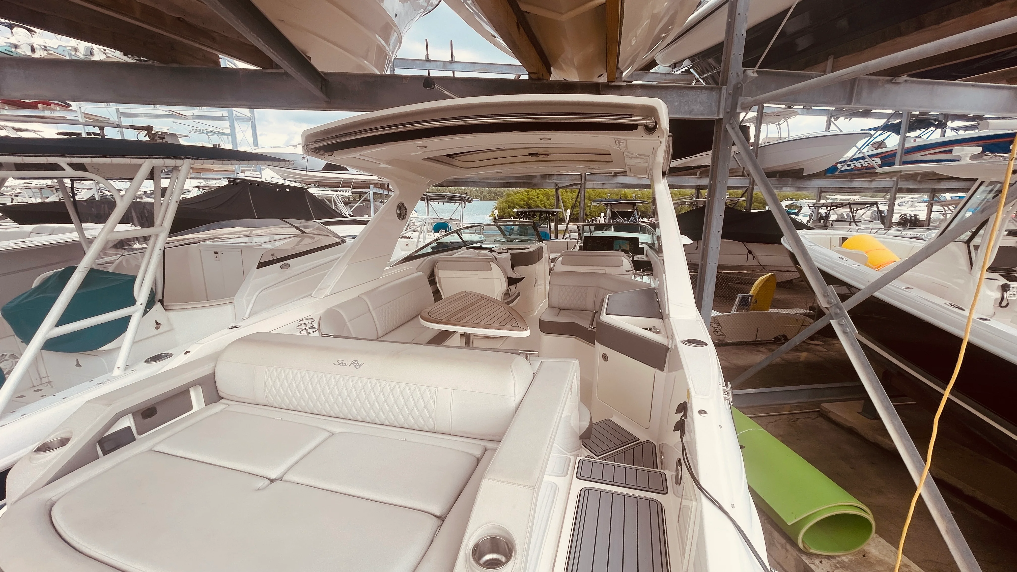 2021 Sea Ray 310 SLX OUTBOARD Image Thumbnail #35