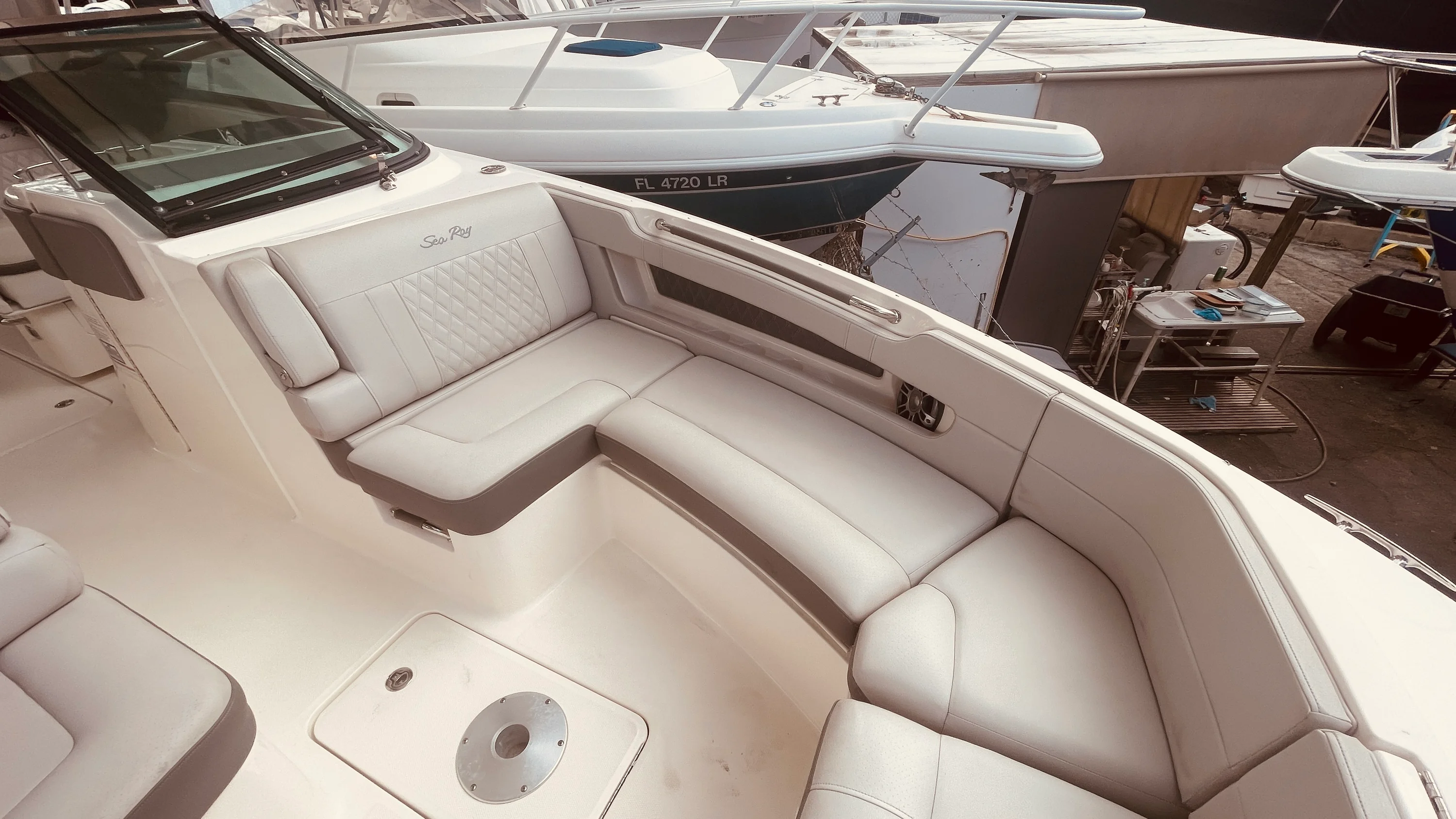 2021 Sea Ray 310 SLX OUTBOARD Image Thumbnail #21