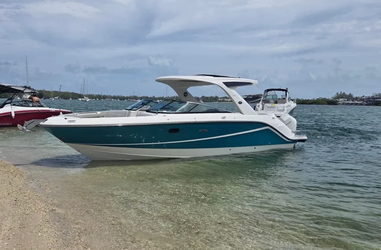 2021 Sea Ray 310 SLX OUTBOARD Image Thumbnail #0