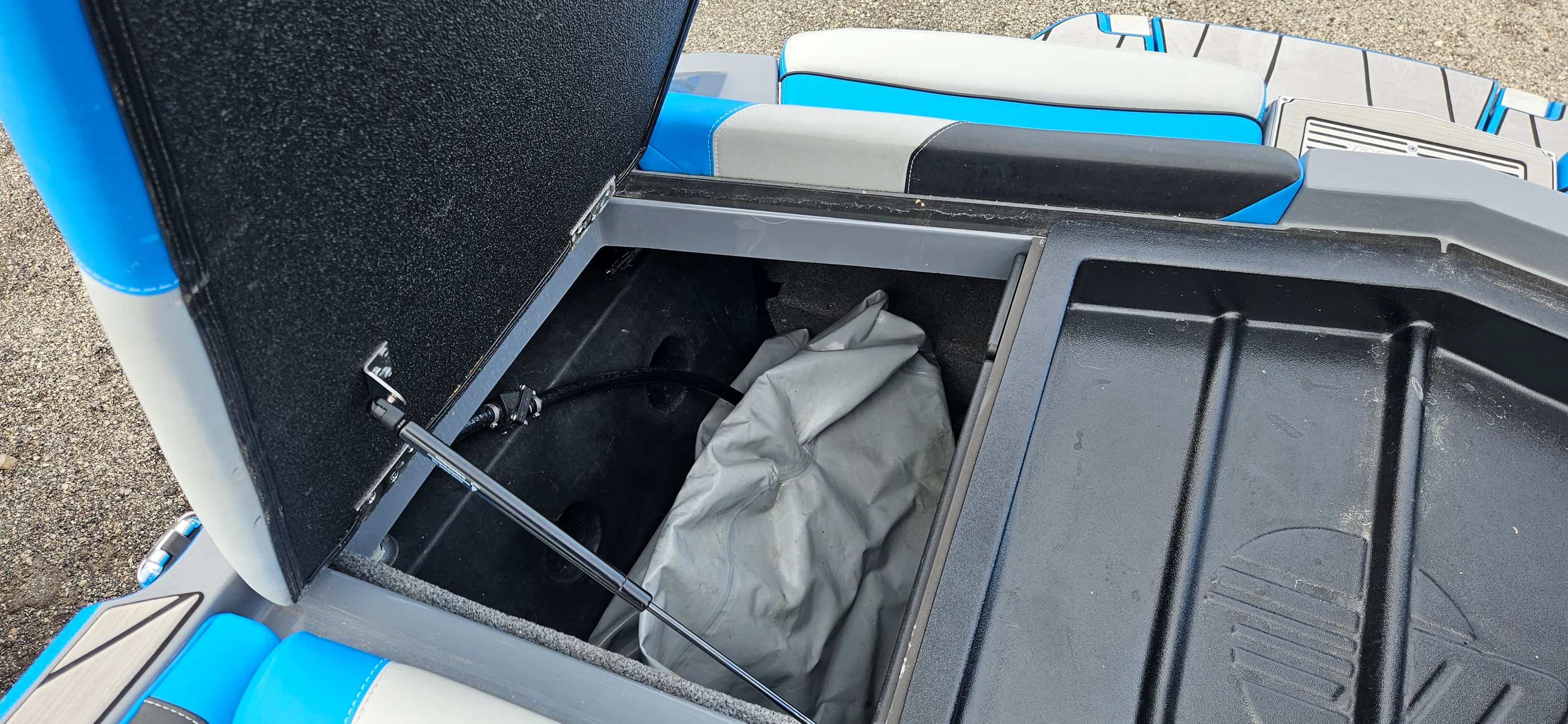 2020 Malibu 23 LSV Image Thumbnail #28