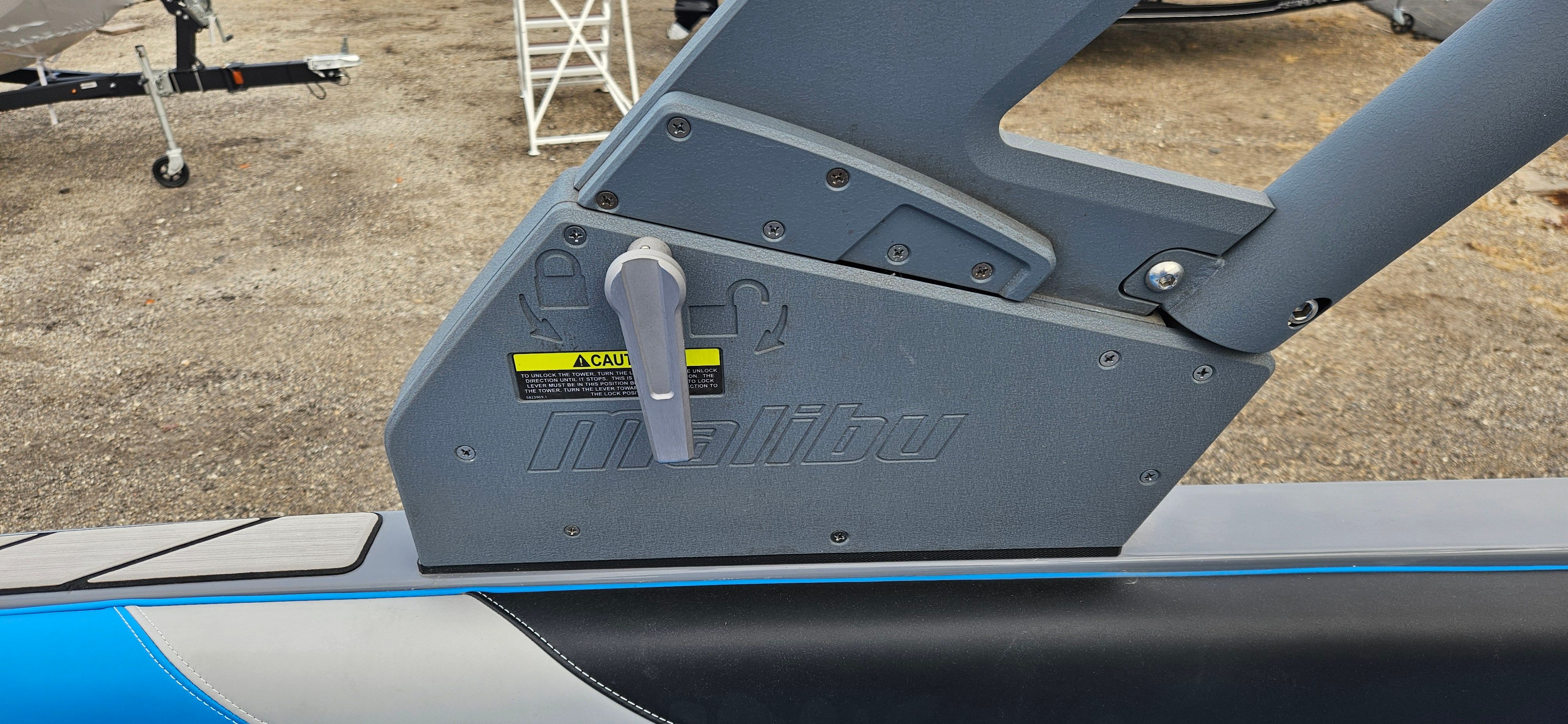 2020 Malibu 23 LSV Image Thumbnail #30