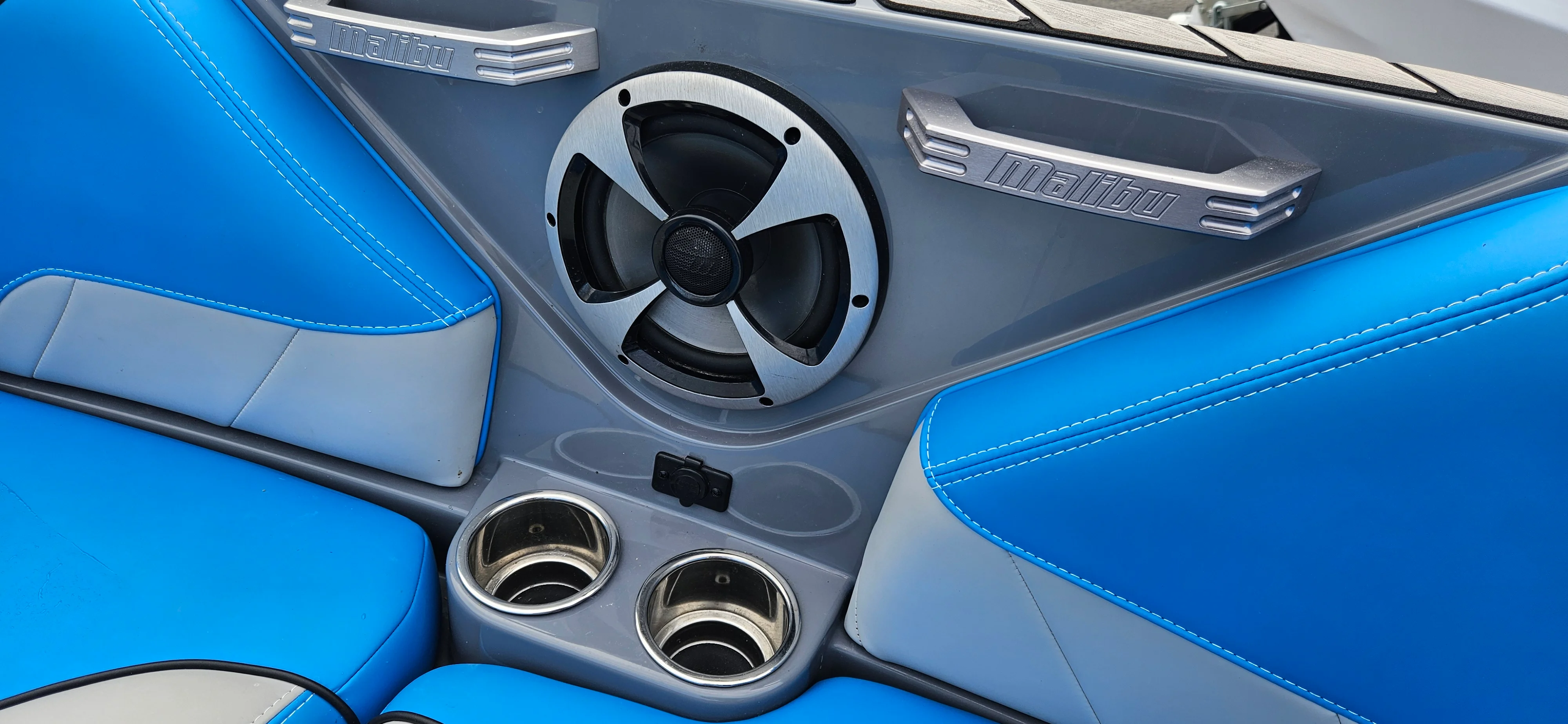 2020 Malibu 23 LSV Image Thumbnail #25