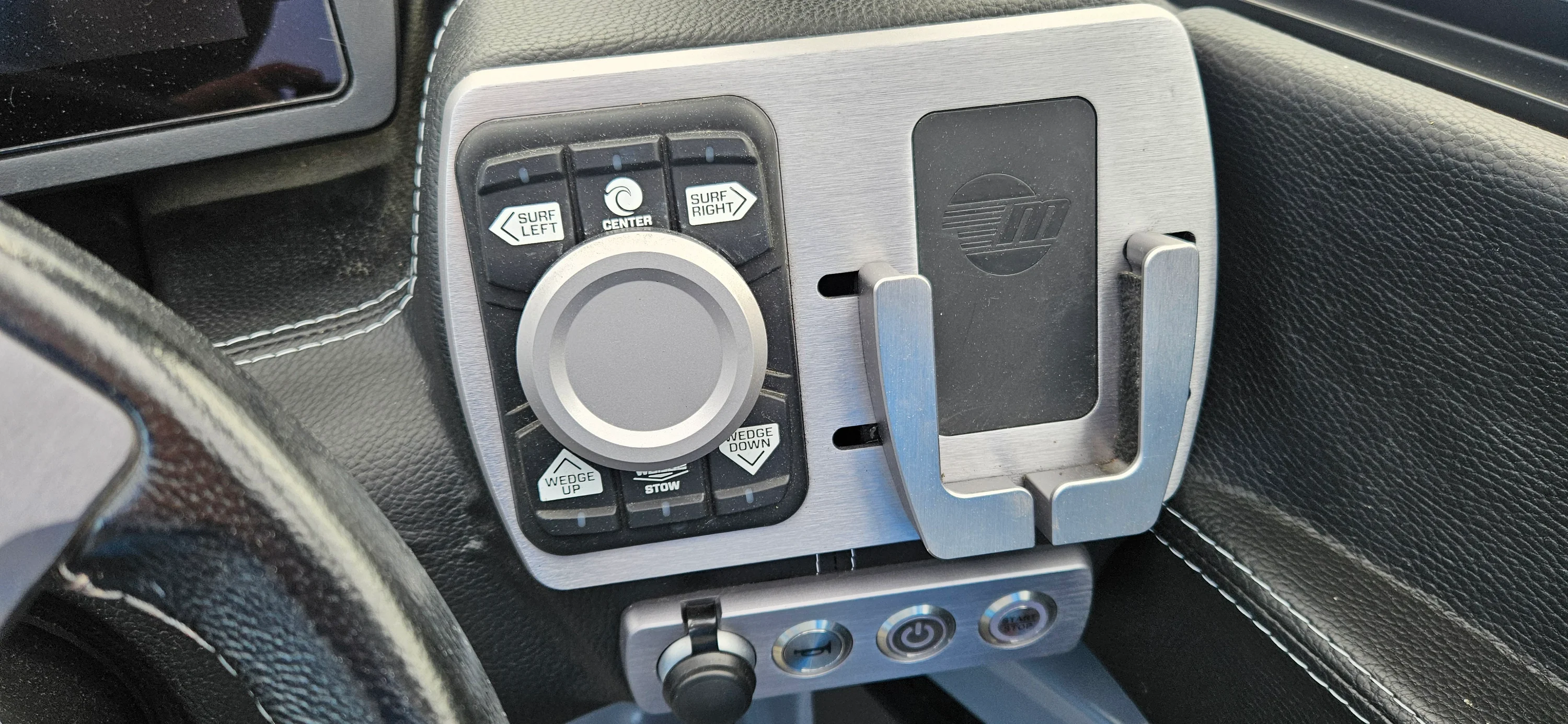 2020 Malibu 23 LSV Image Thumbnail #19