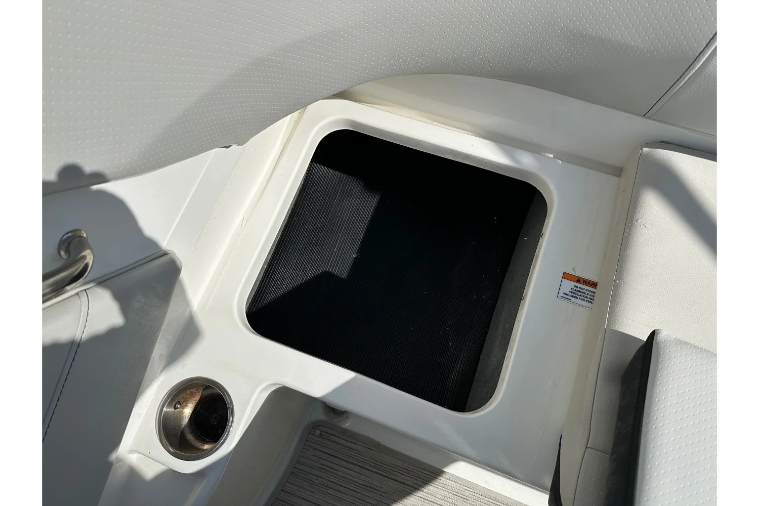 2022 Sea Ray SPX 190 OB Image Thumbnail #43