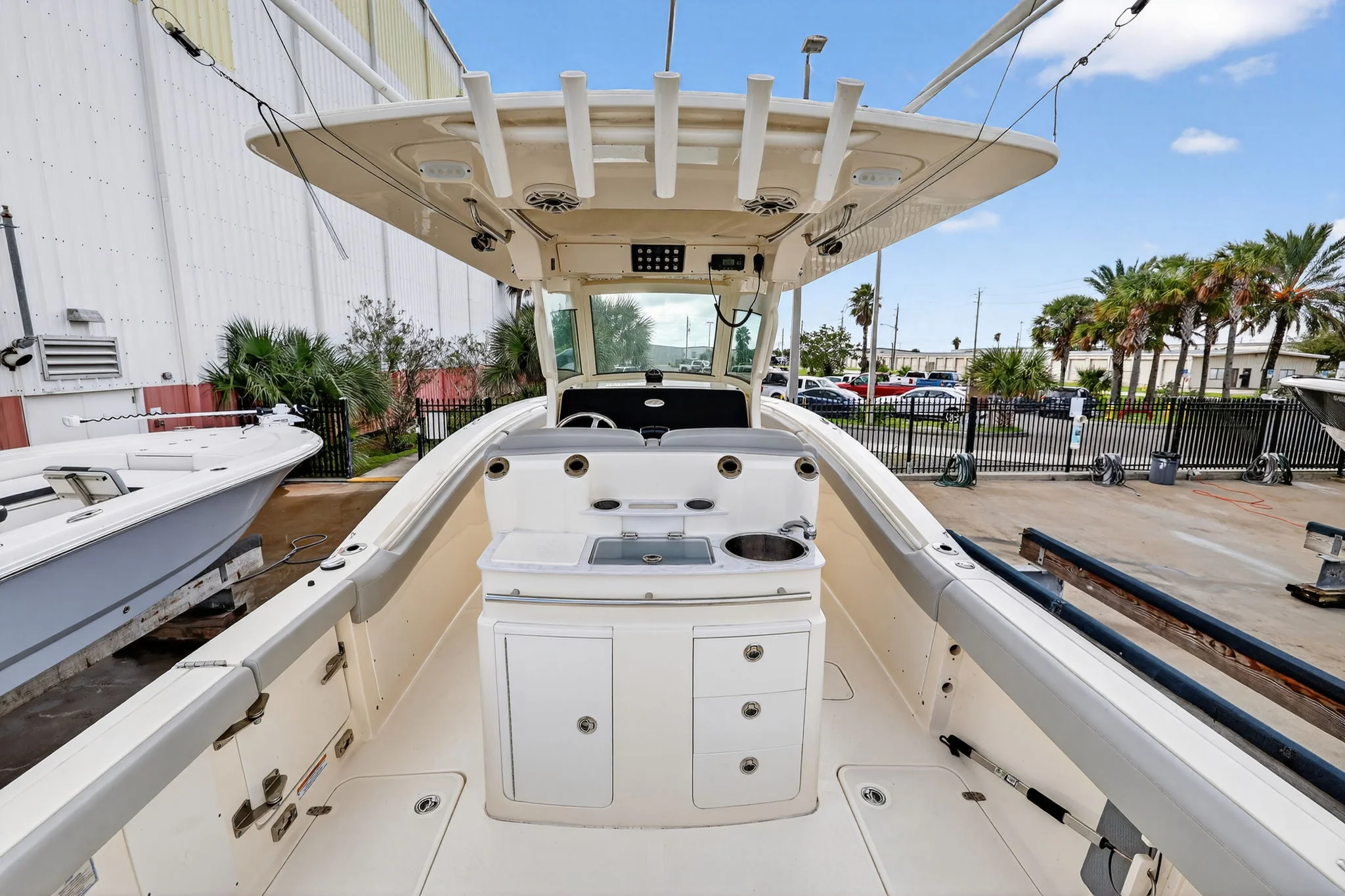 2023 Scout 305 LXF Image Thumbnail #13