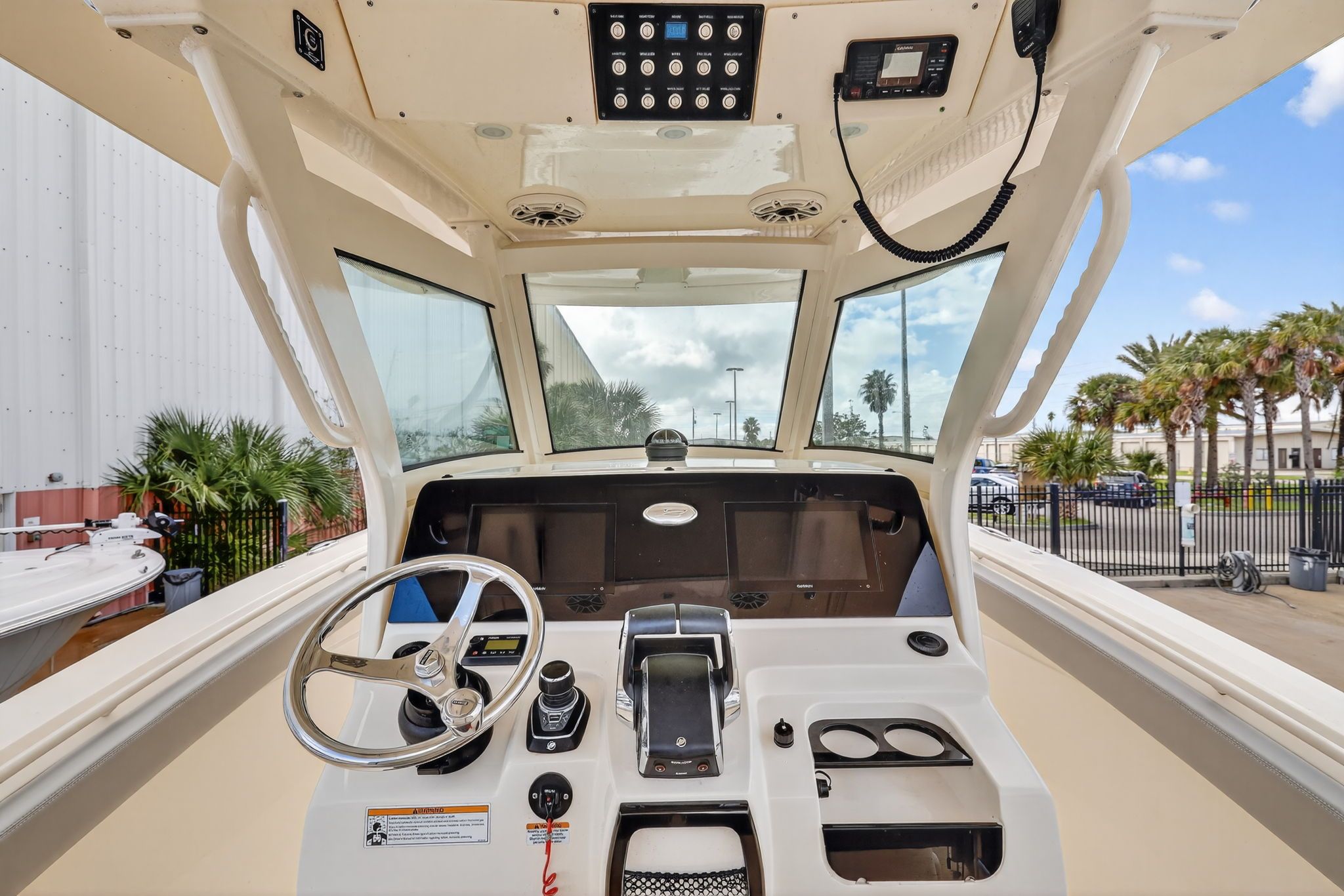 2023 Scout 305 LXF Image Thumbnail #15