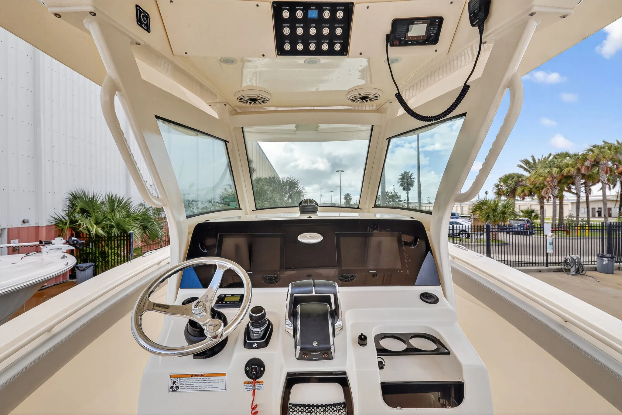 2023 Scout 305 LXF Image Thumbnail #15