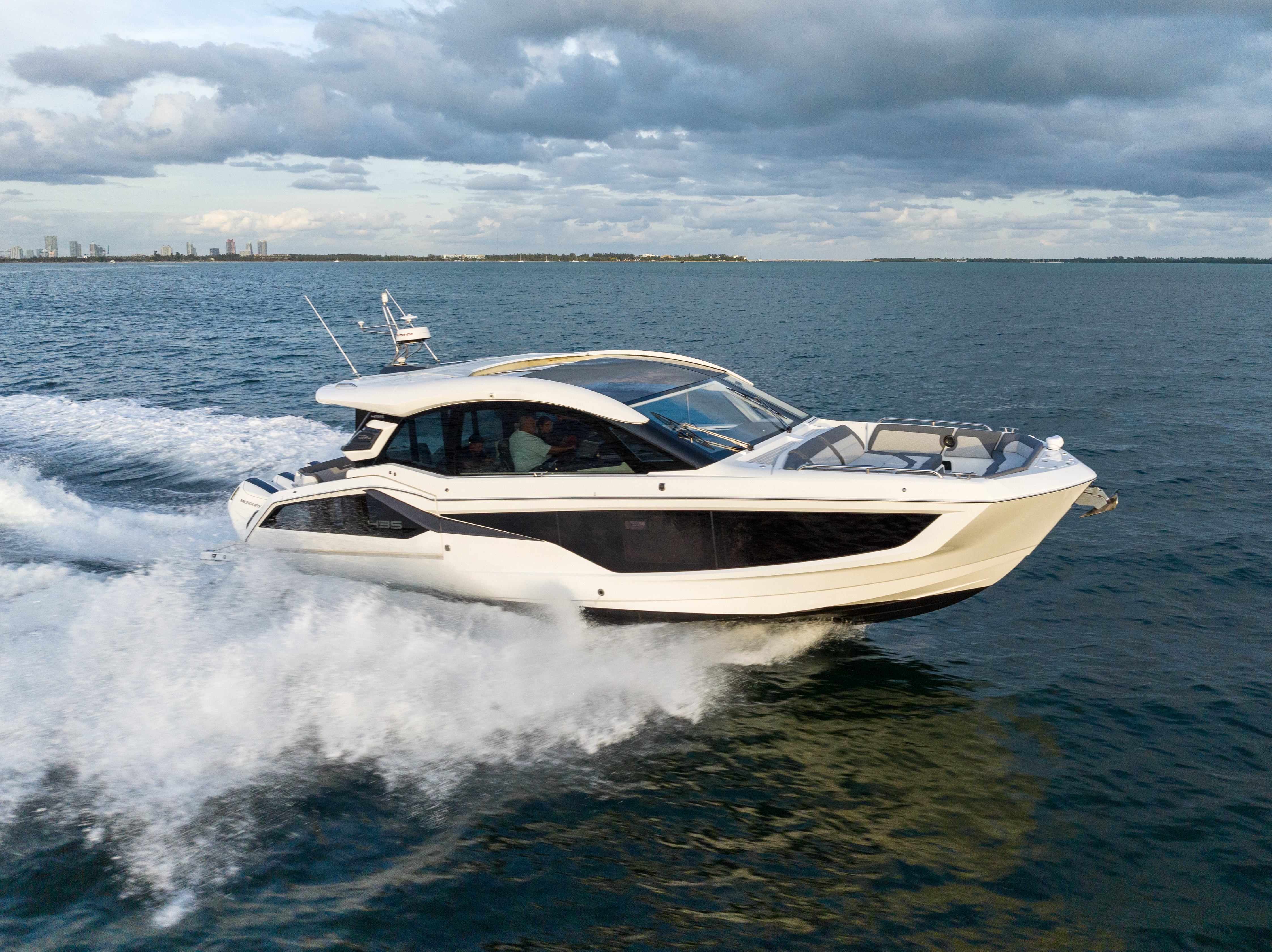 2024 Galeon 435 GTO Image Thumbnail #1