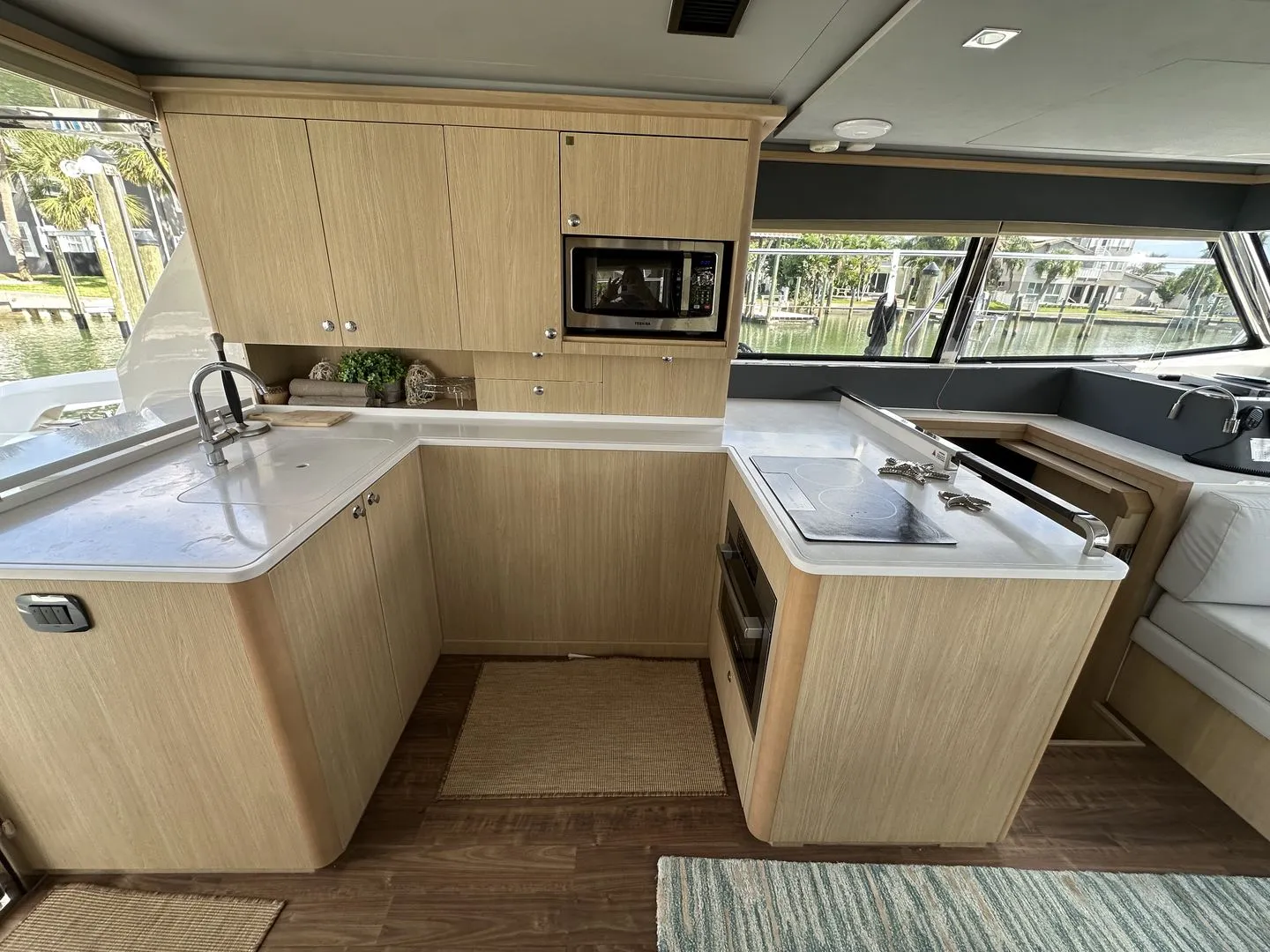 2024 Aquila 42 Image Thumbnail #13