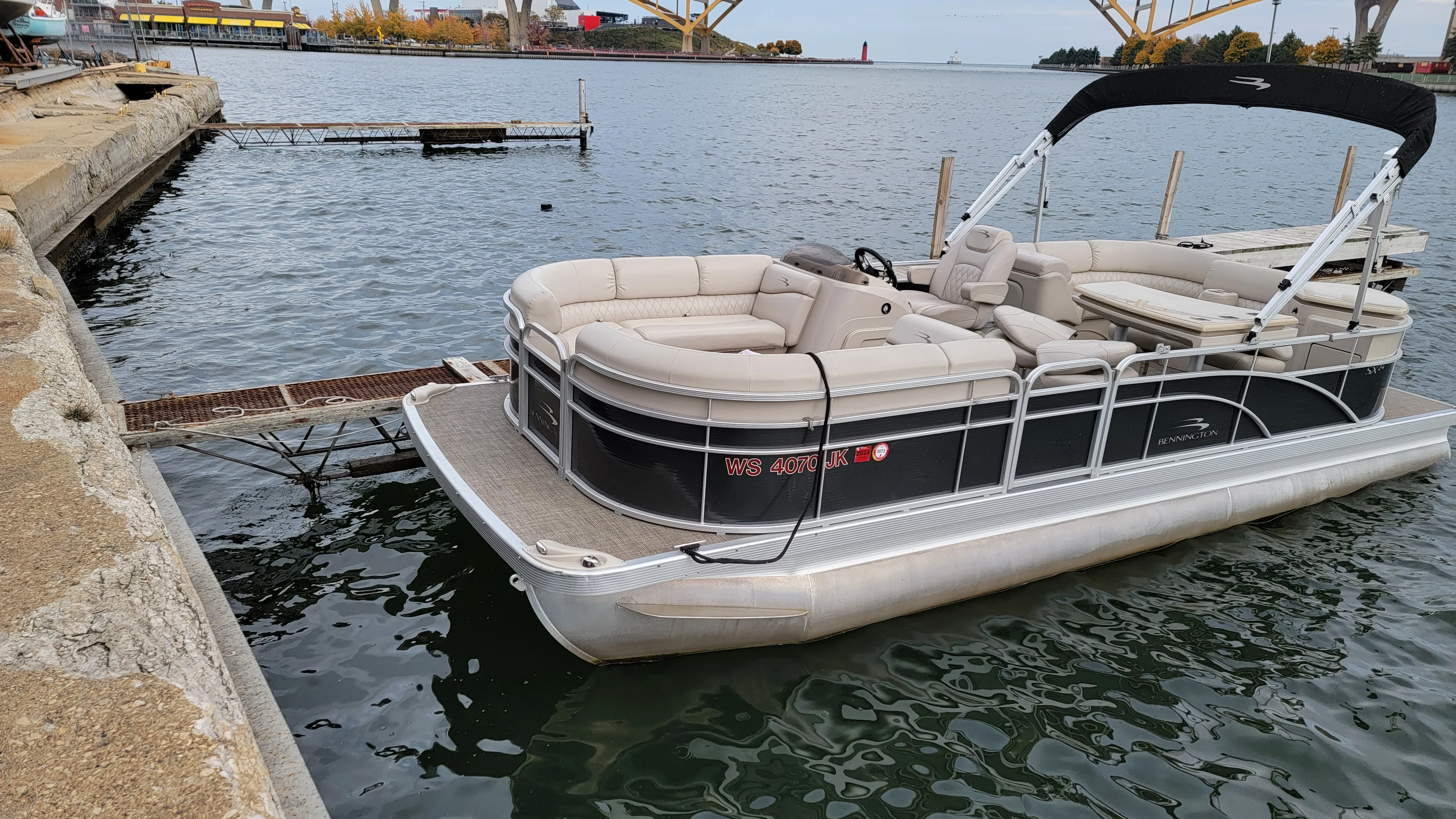 2015 Bennington 24 SPDX Image Thumbnail #4