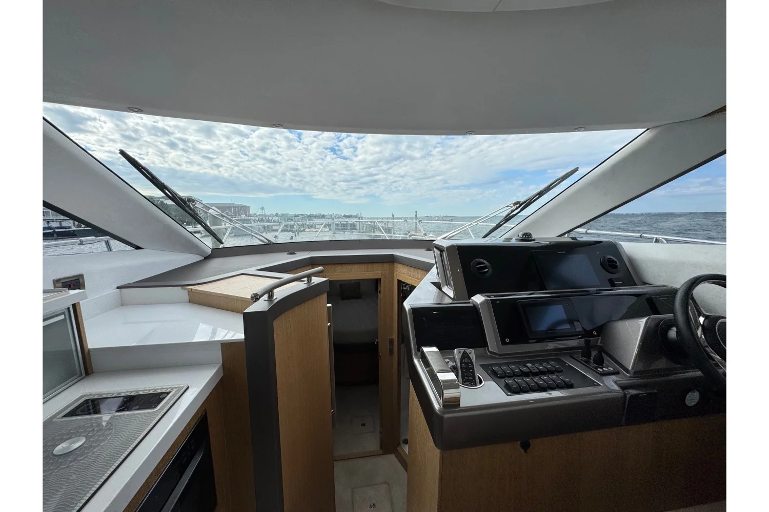 2018 Galeon 420 Image Thumbnail #58