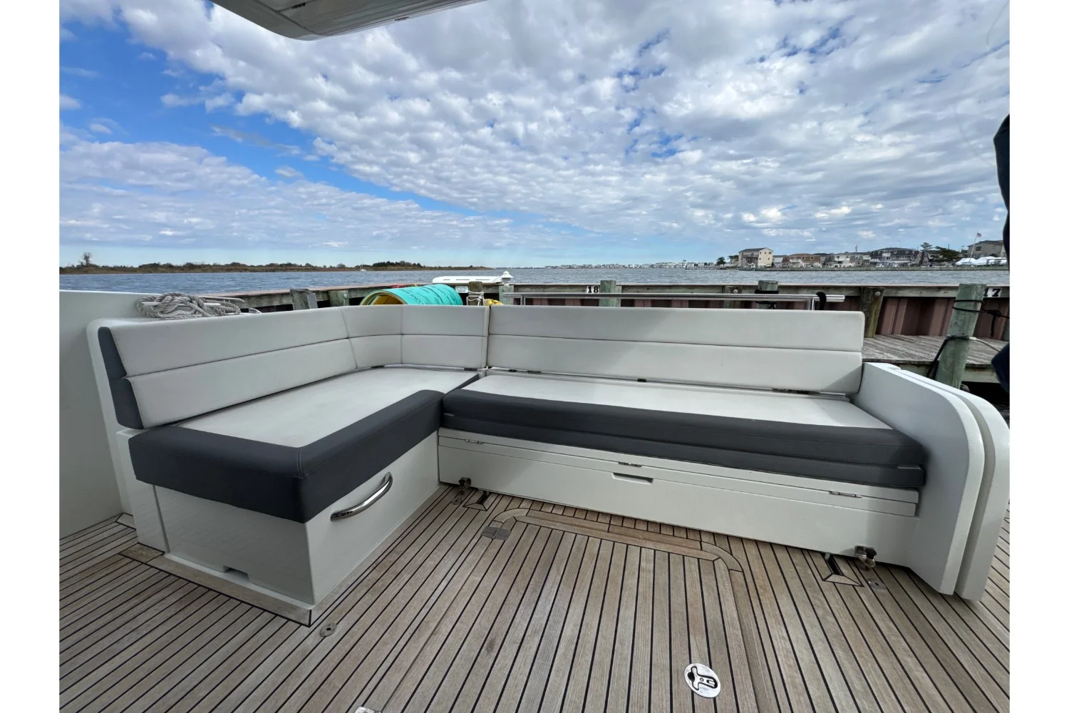 2018 Galeon 420 Image Thumbnail #81