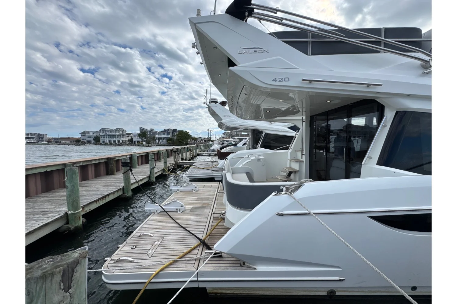2018 Galeon 420 Image Thumbnail #84