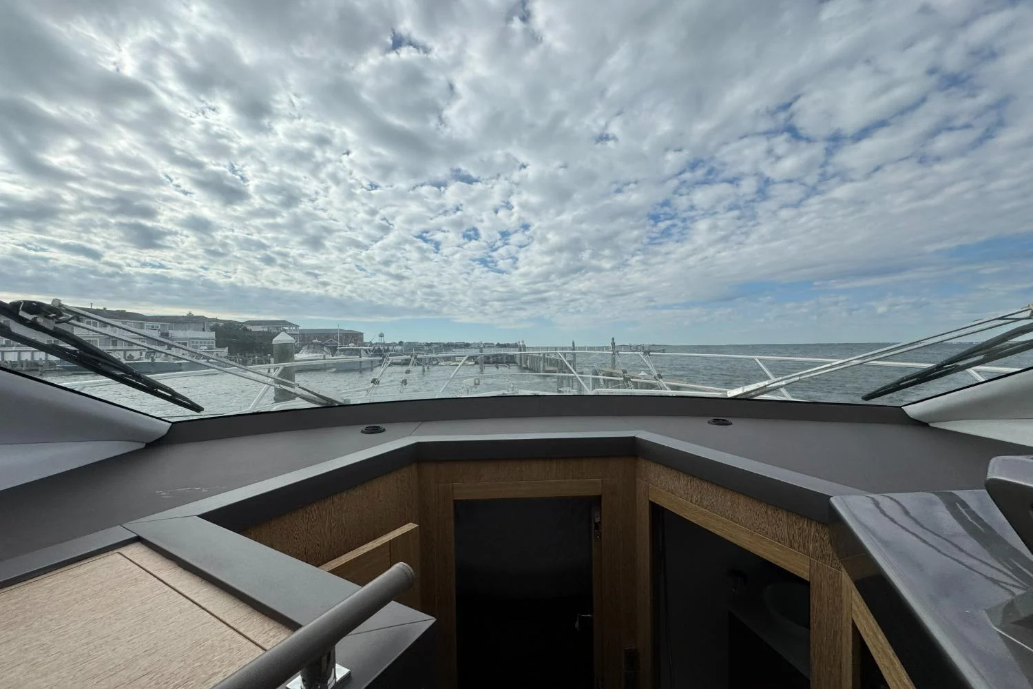 2018 Galeon 420 Image Thumbnail #57