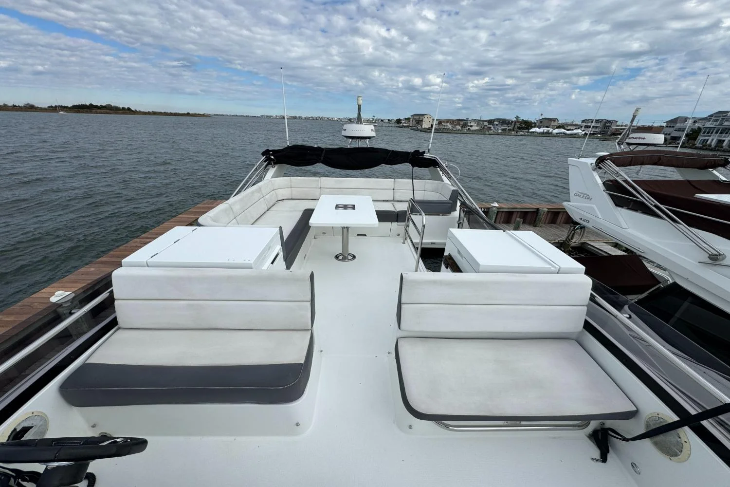 2018 Galeon 420 Image Thumbnail #71
