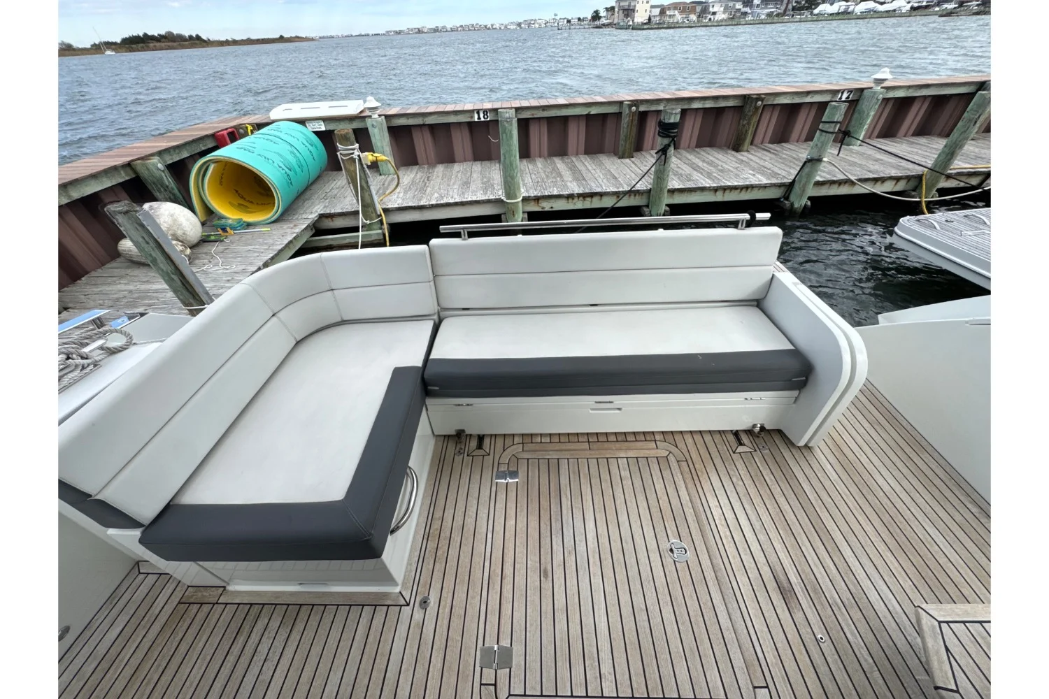 2018 Galeon 420 Image Thumbnail #79