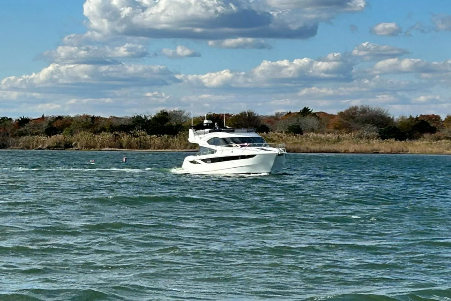 2018 Galeon 420 Image Thumbnail #2