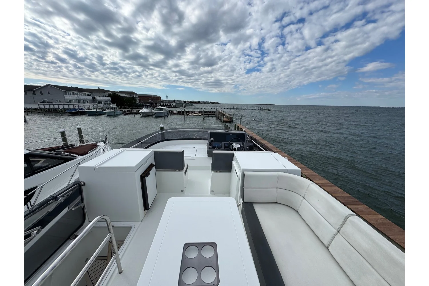 2018 Galeon 420 Image Thumbnail #66