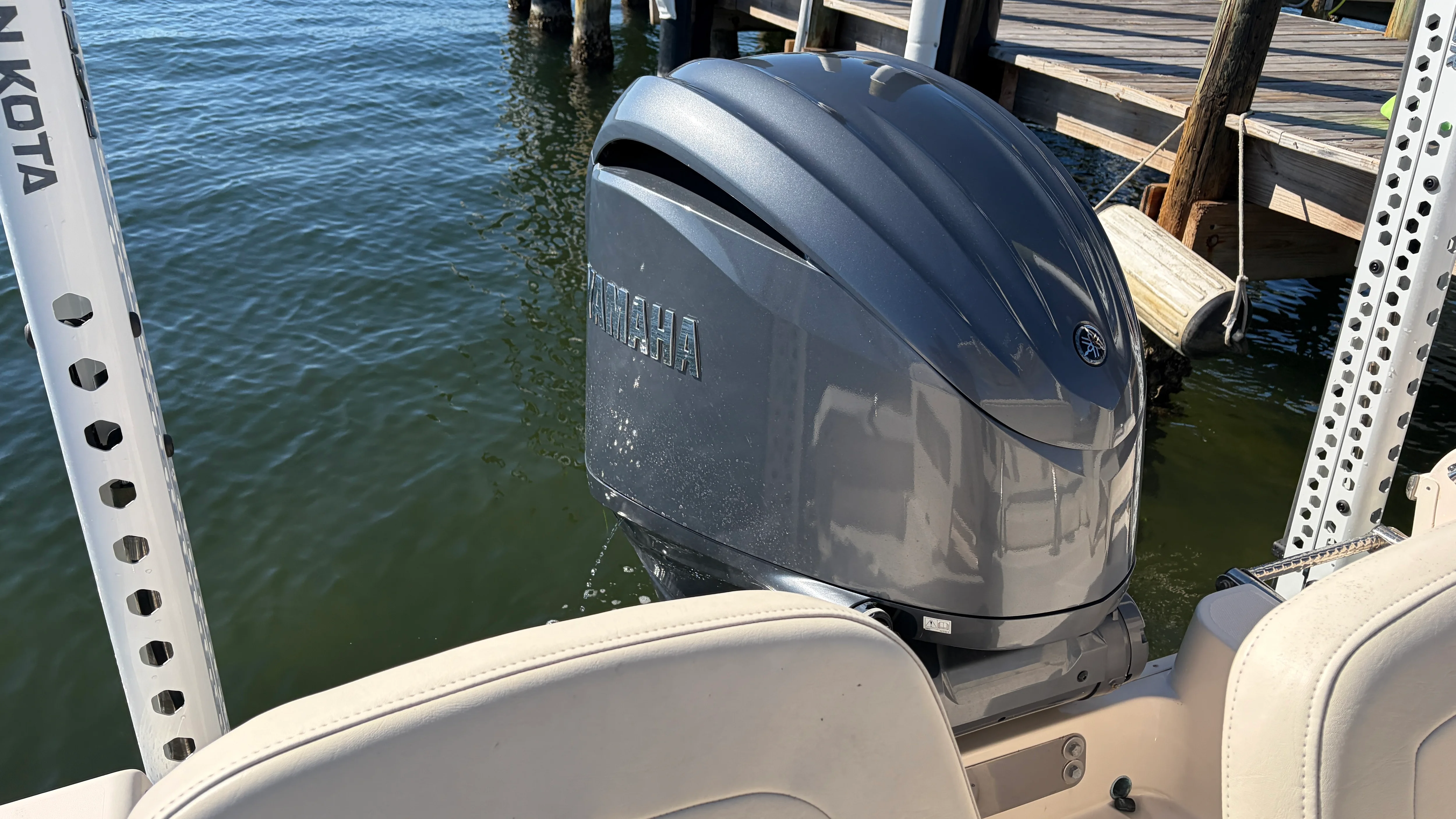 2022 Grady-White 251 COASTAL EXPLORER Image Thumbnail #18