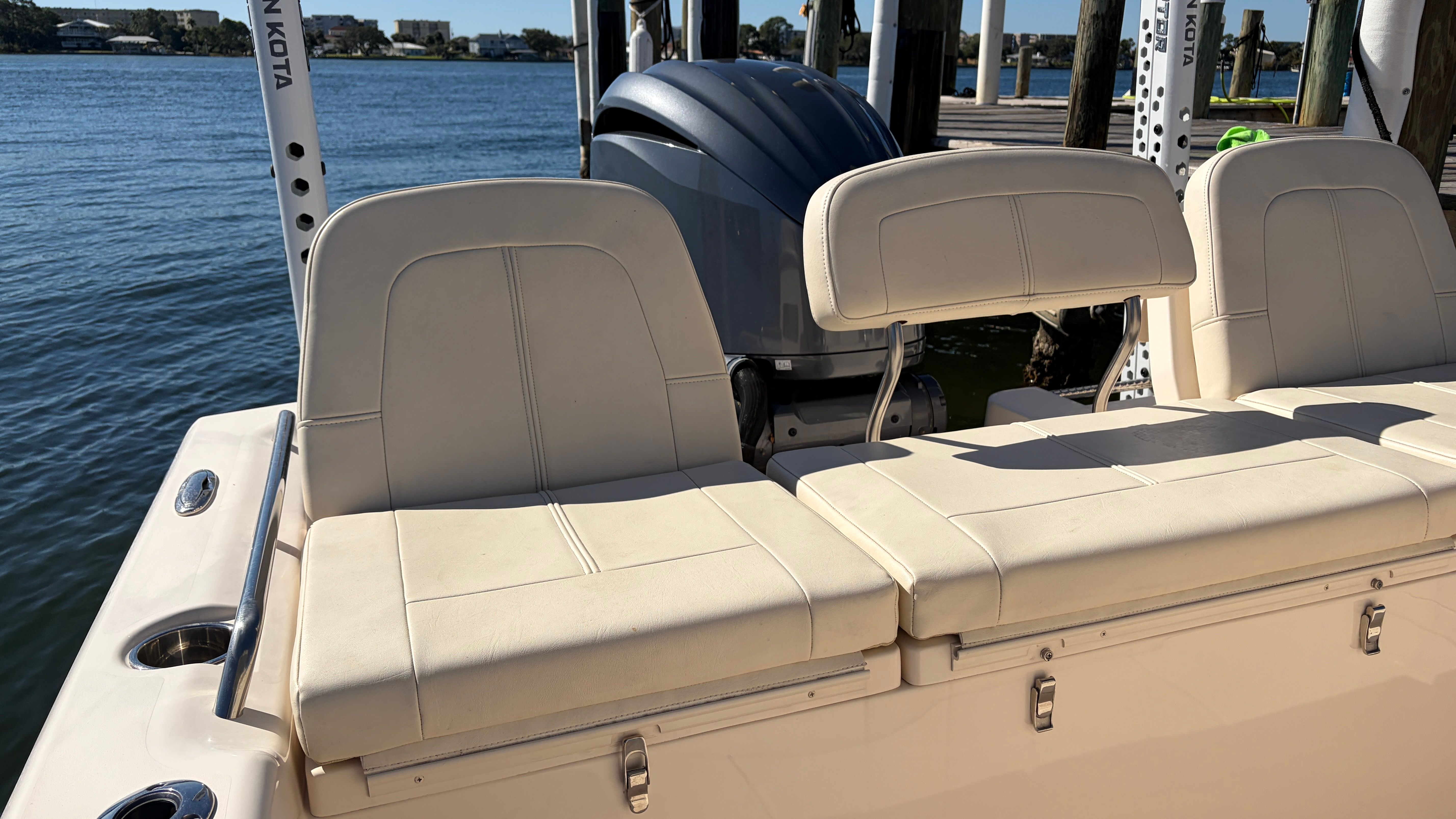 2022 Grady-White 251 COASTAL EXPLORER Image Thumbnail #15