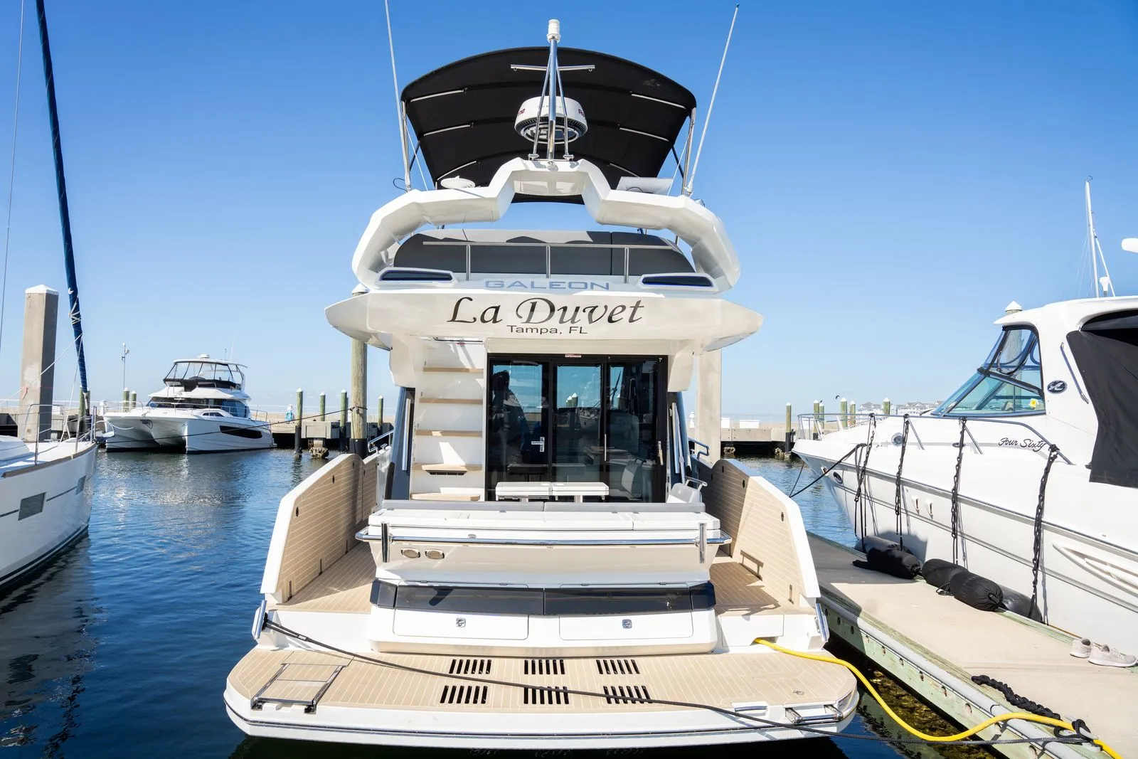 2025 Galeon 400 FLY Image Thumbnail #4