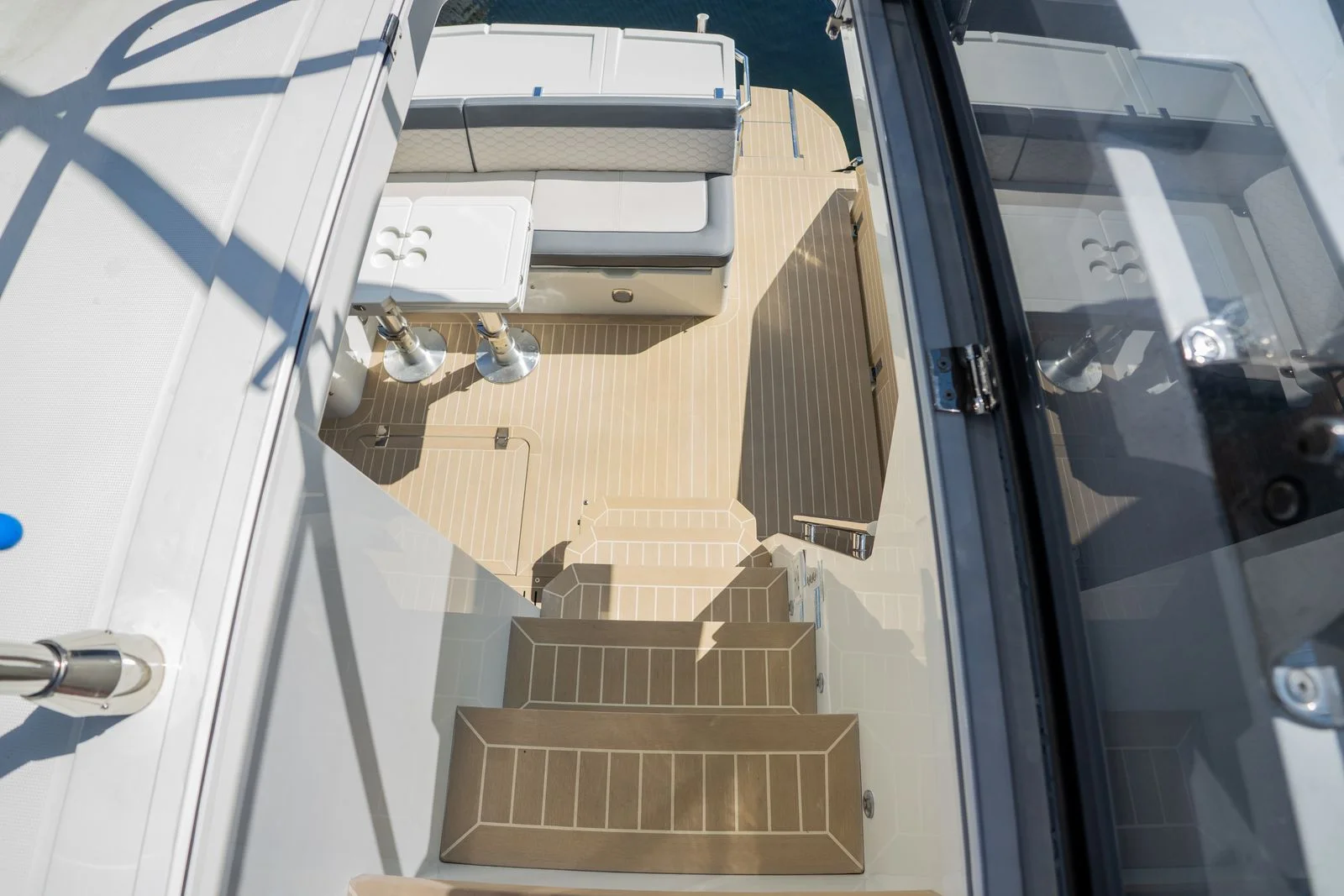 2025 Galeon 400 FLY Image Thumbnail #10