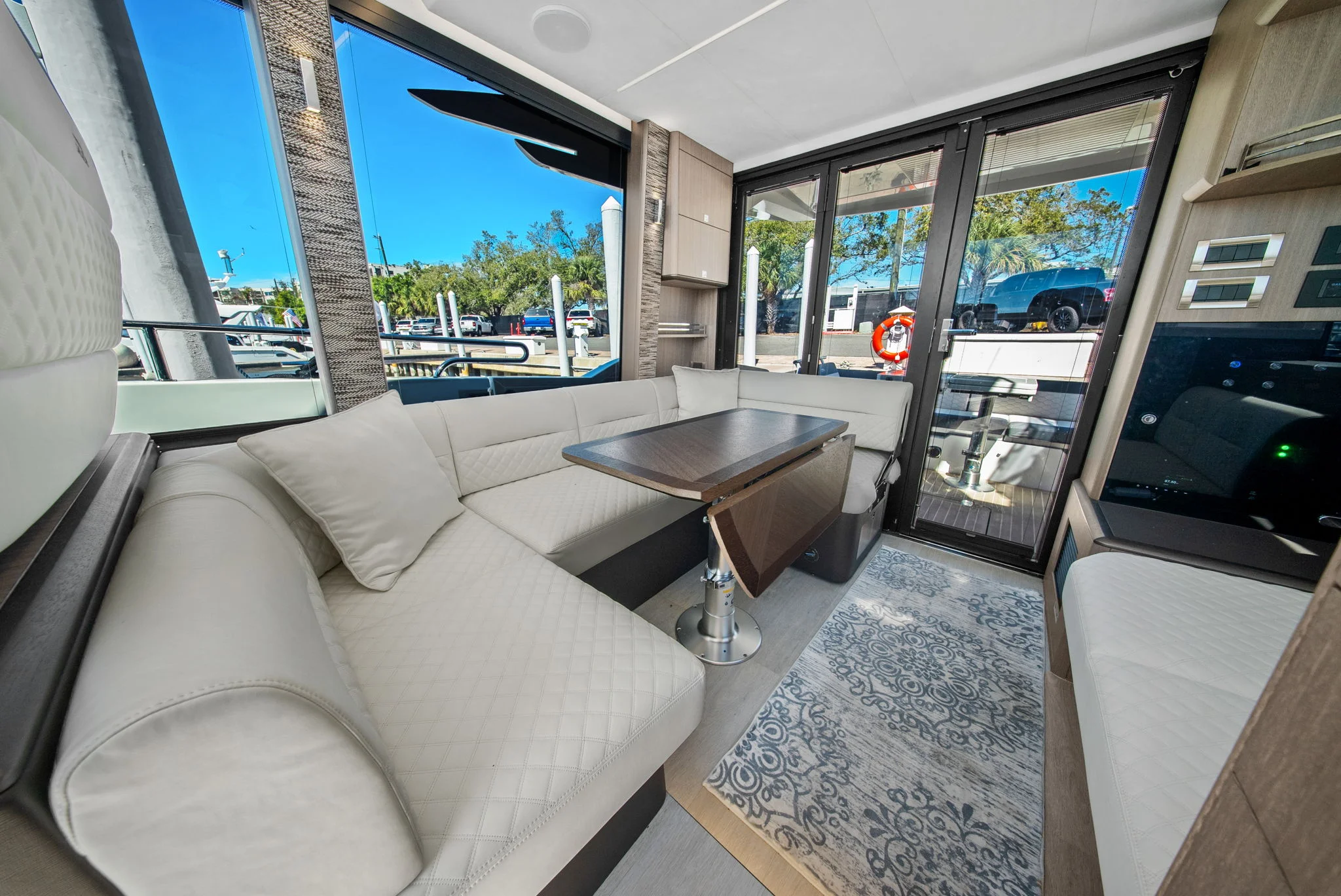 2025 Galeon 400 FLY Image Thumbnail #30