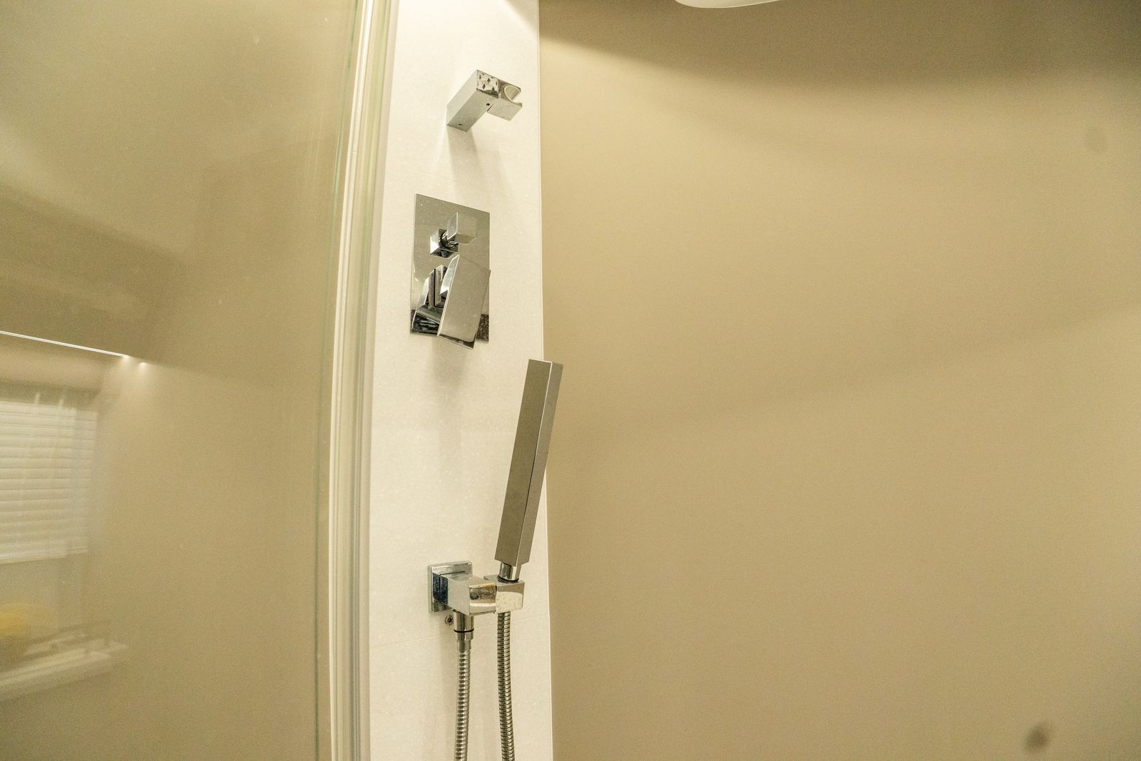 2025 Galeon 400 FLY Image Thumbnail #34